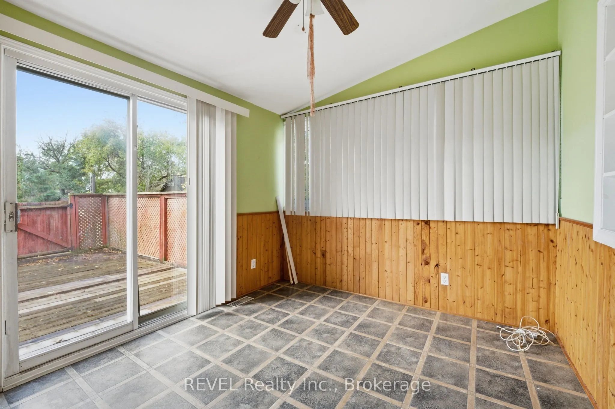 4988 Morrison Street