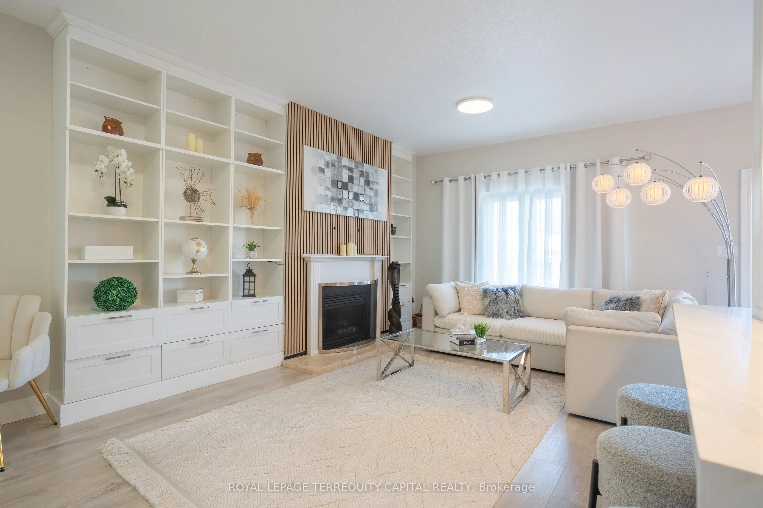 31 Sunvale Place, #25