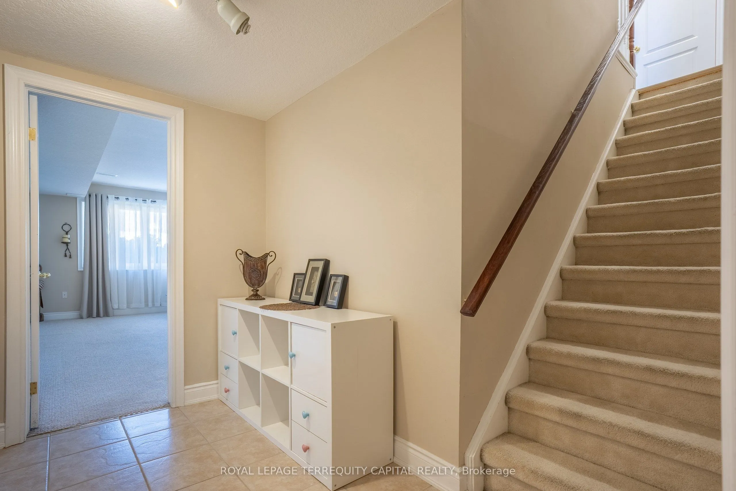 31 Sunvale Place, #25