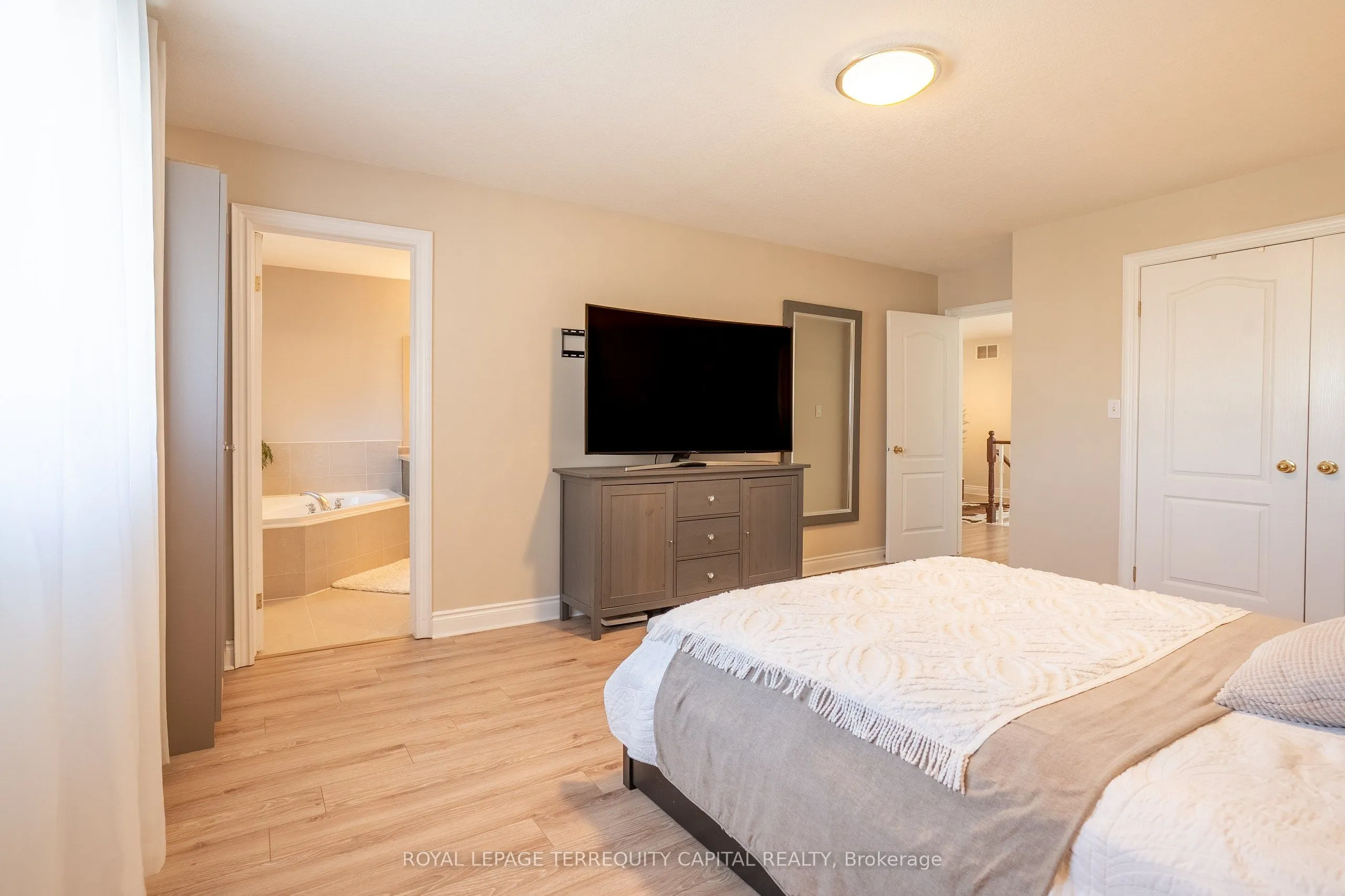 31 Sunvale Place, #25