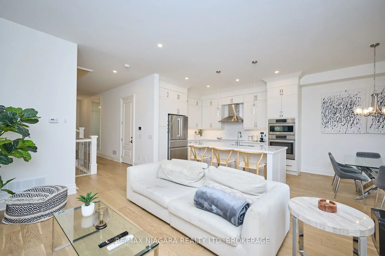 15 ARBOURVALE Common, #Call LBO