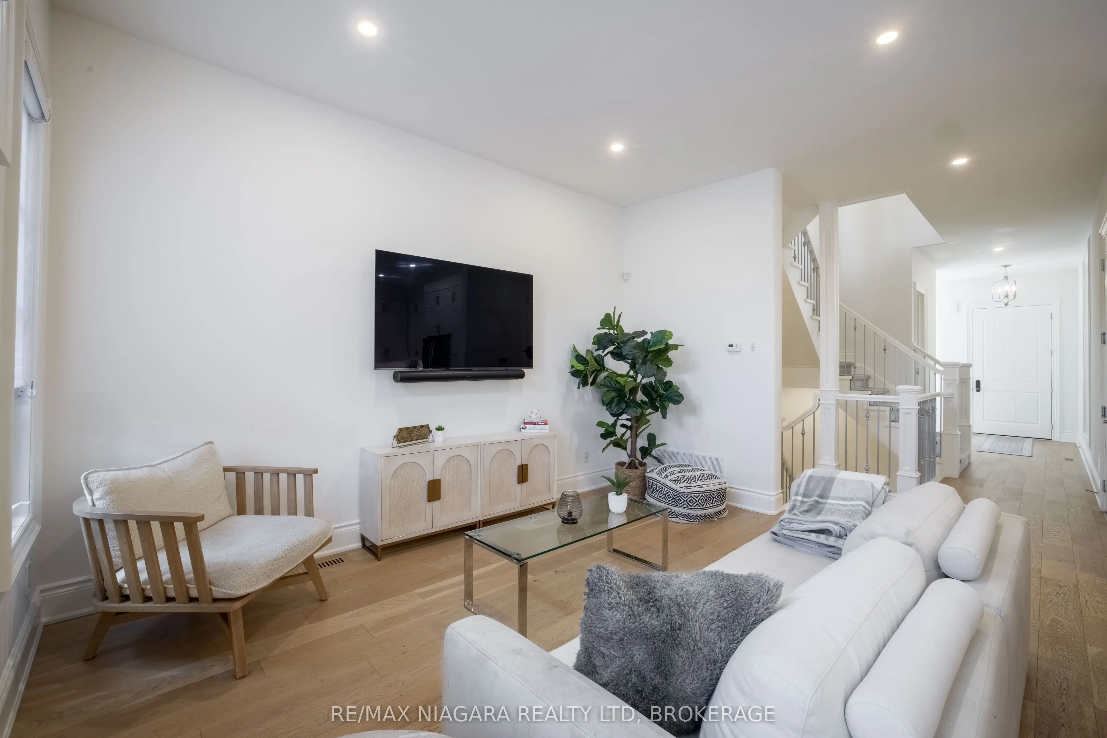 15 ARBOURVALE Common, #Call LBO