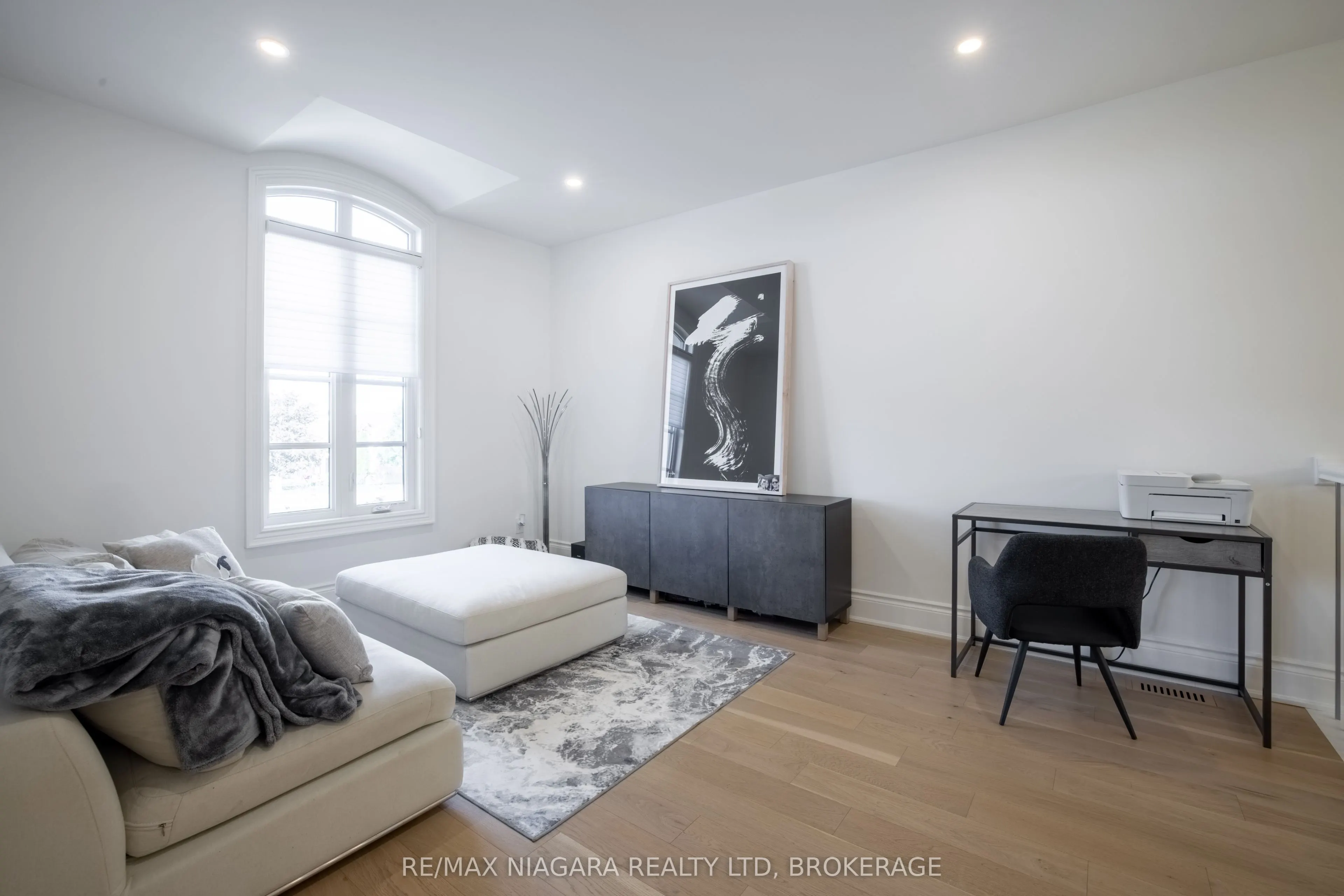 15 ARBOURVALE Common, #Call LBO