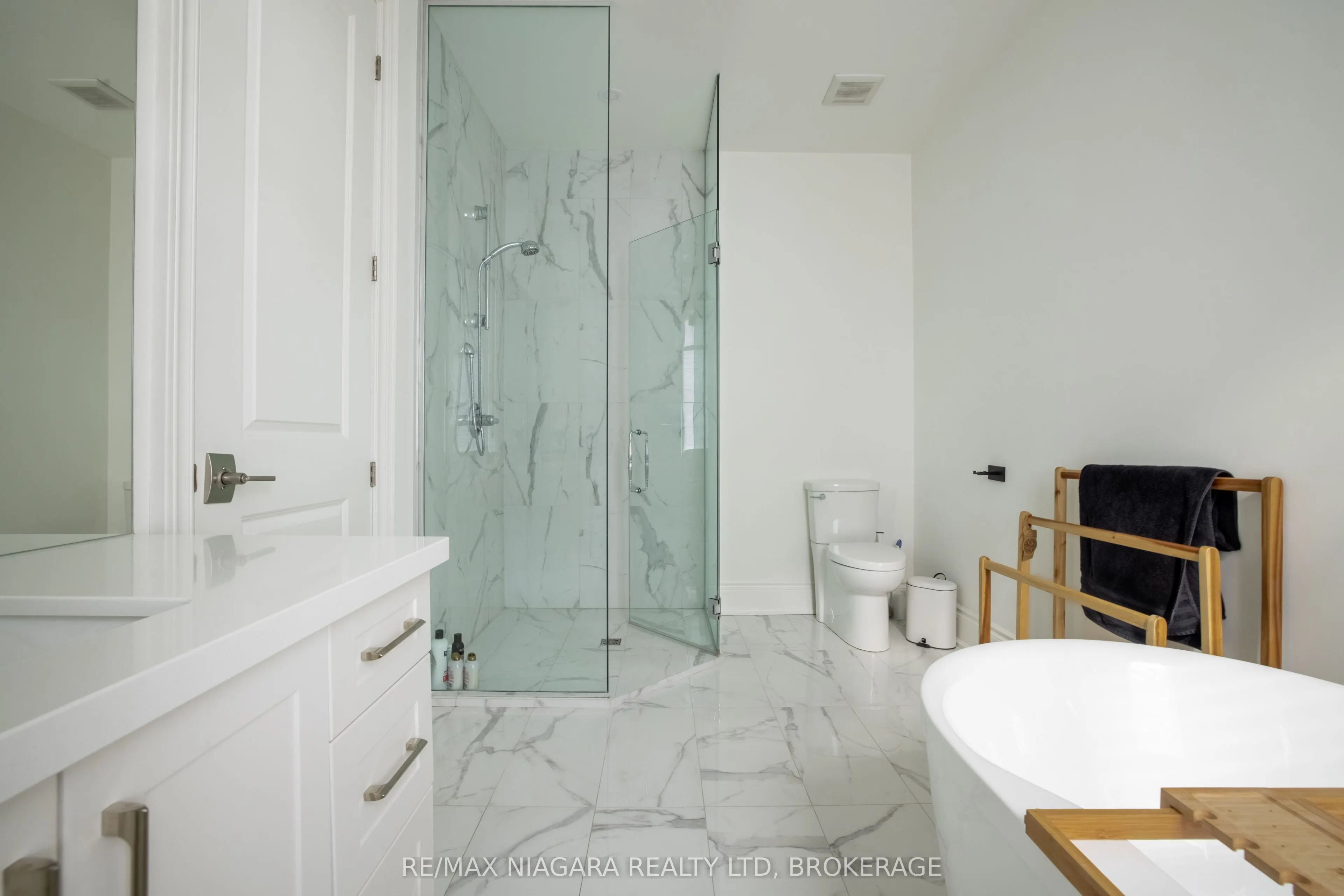 15 ARBOURVALE Common, #Call LBO