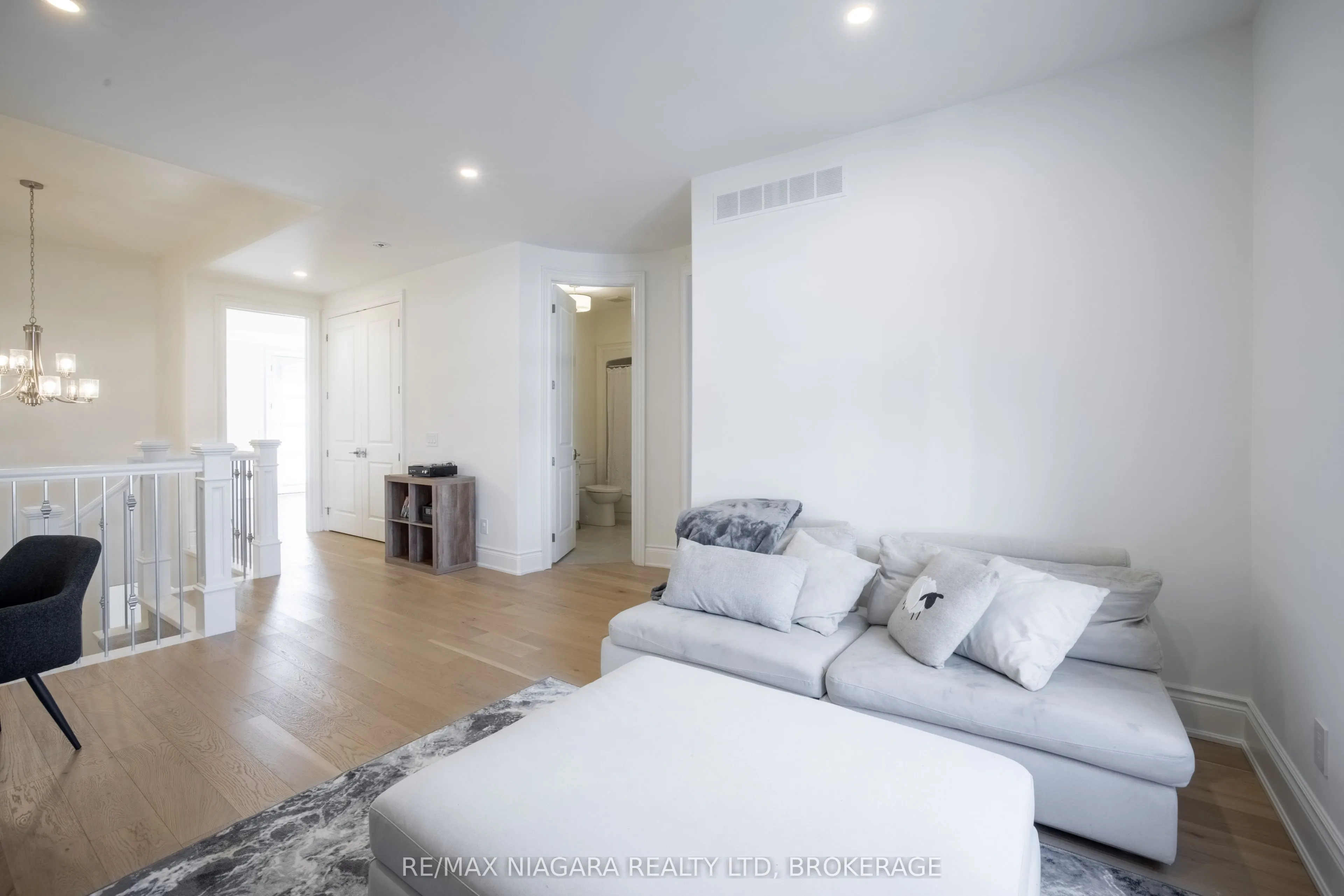 15 ARBOURVALE Common, #Call LBO