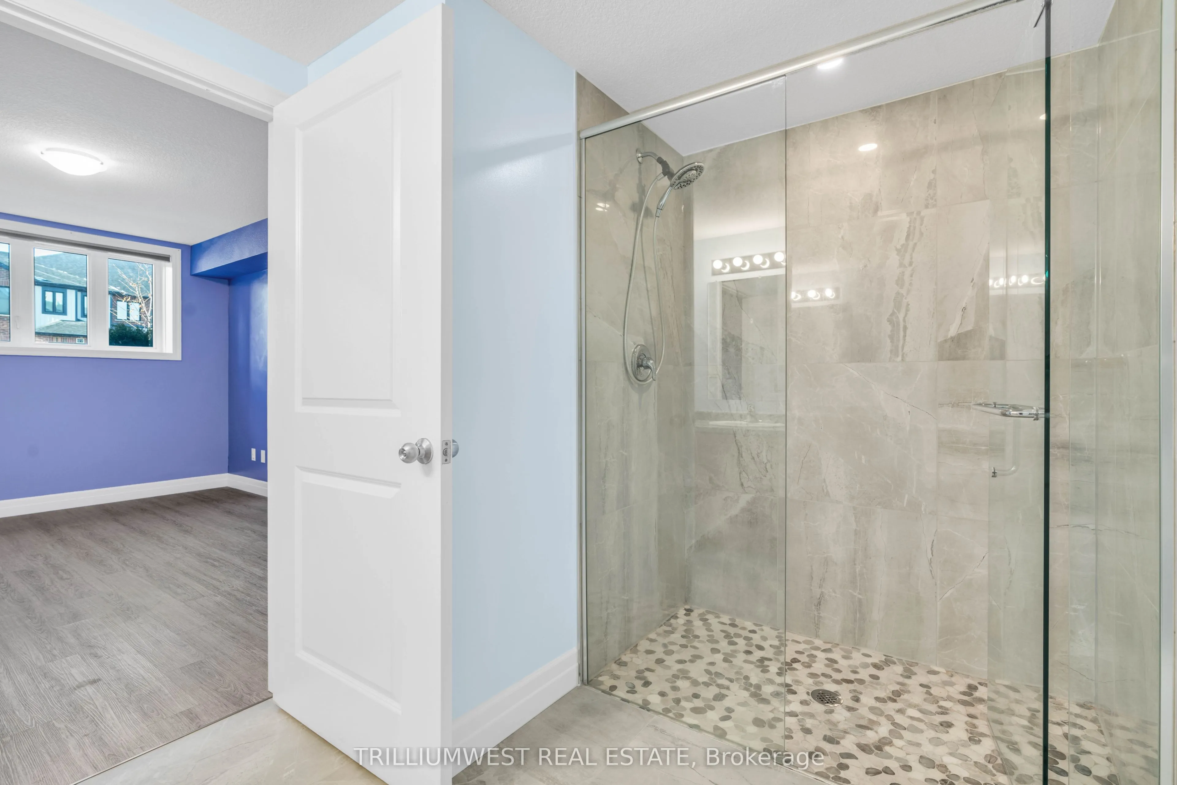 168 Rochefort Street, #F