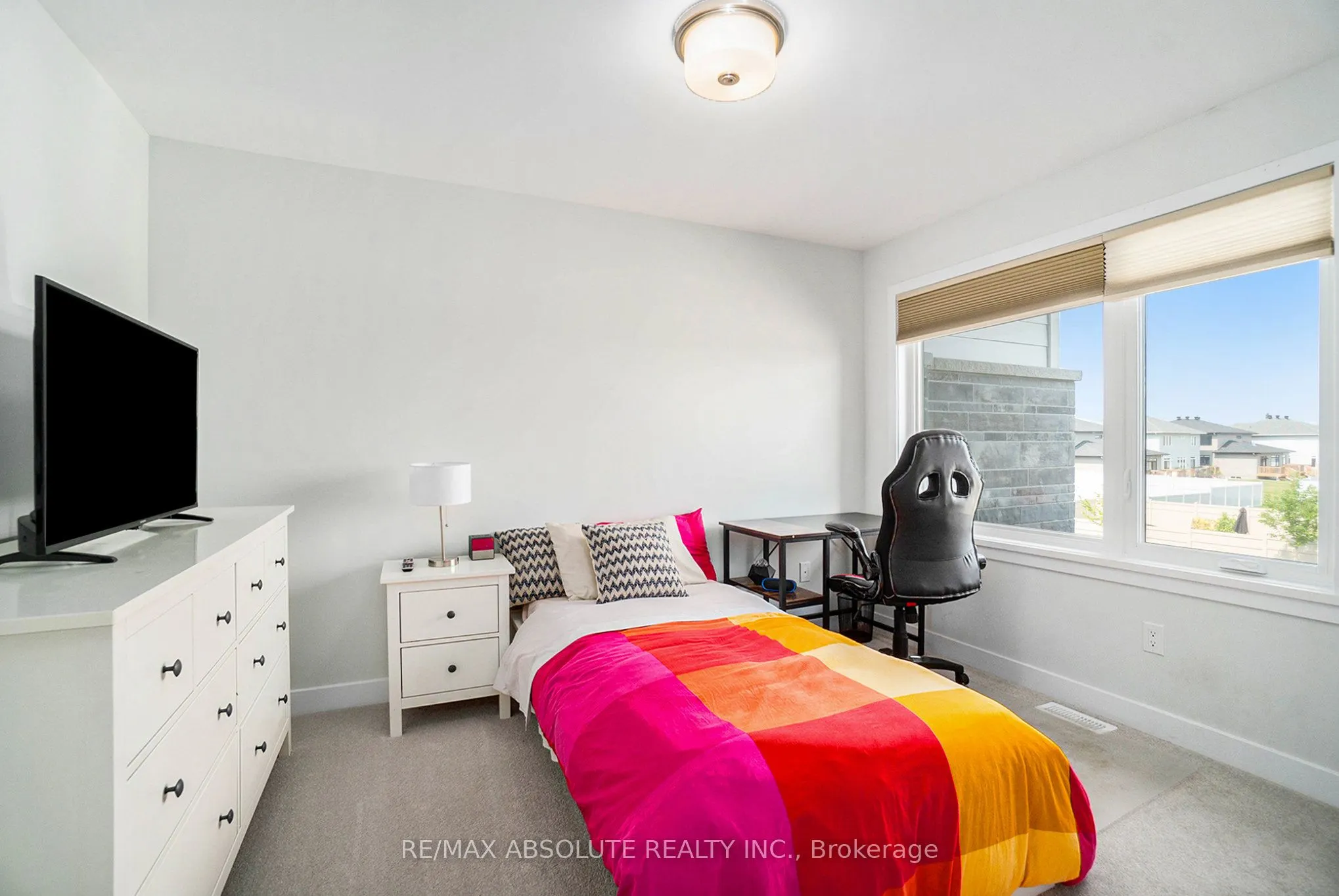 29 Mac Beattie Drive S