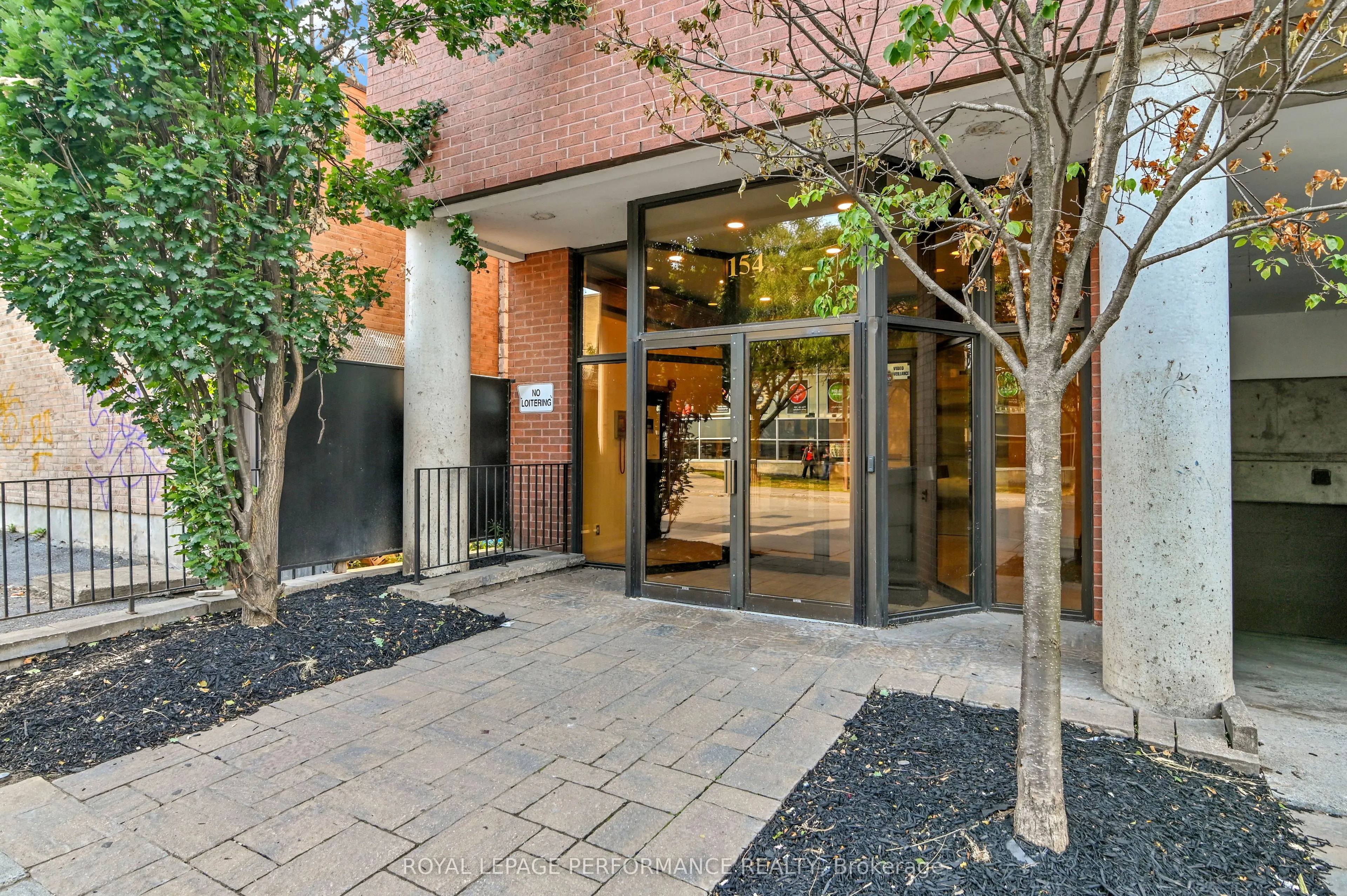 154 Nelson Street, #501