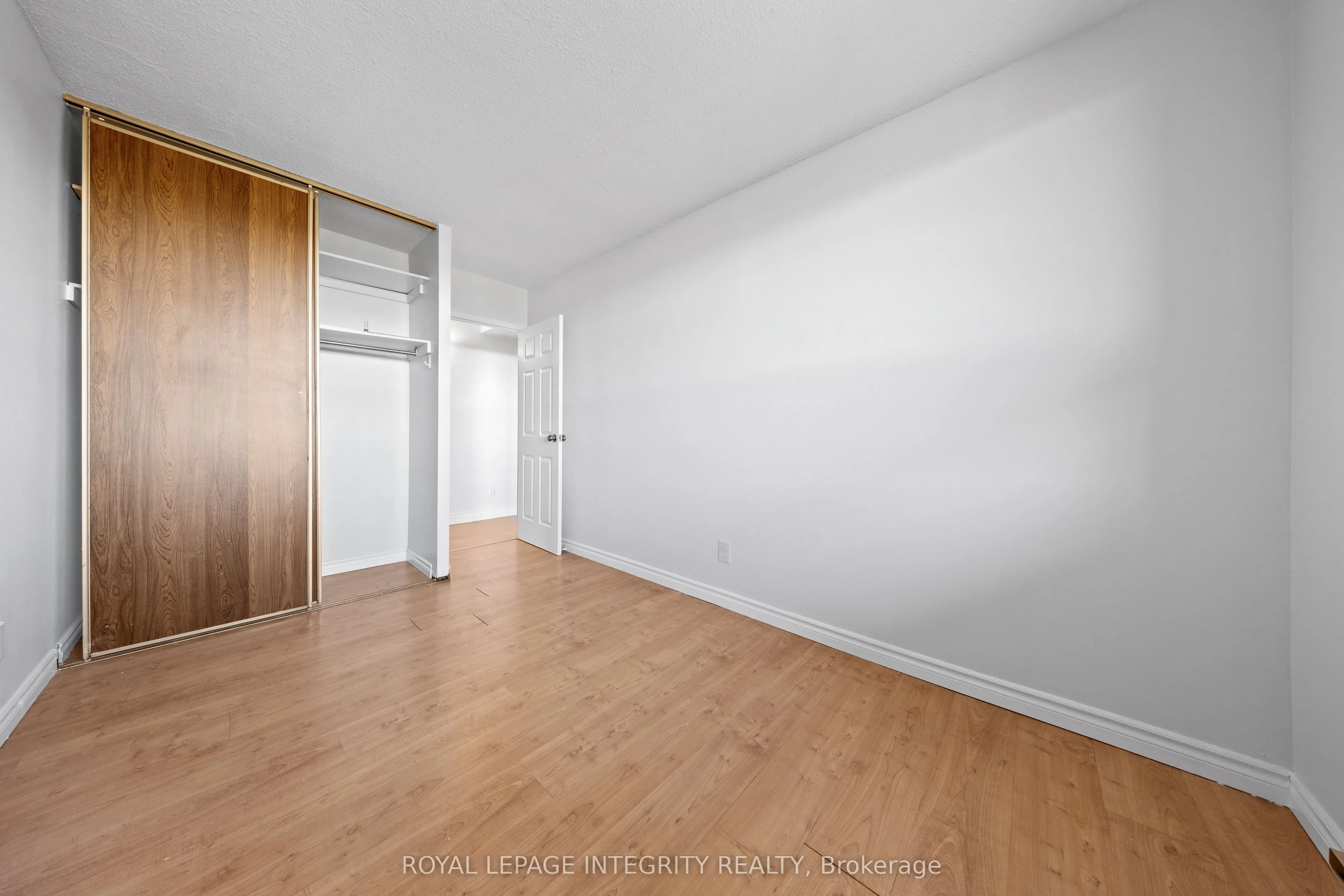 900 Dynes Road, #1201