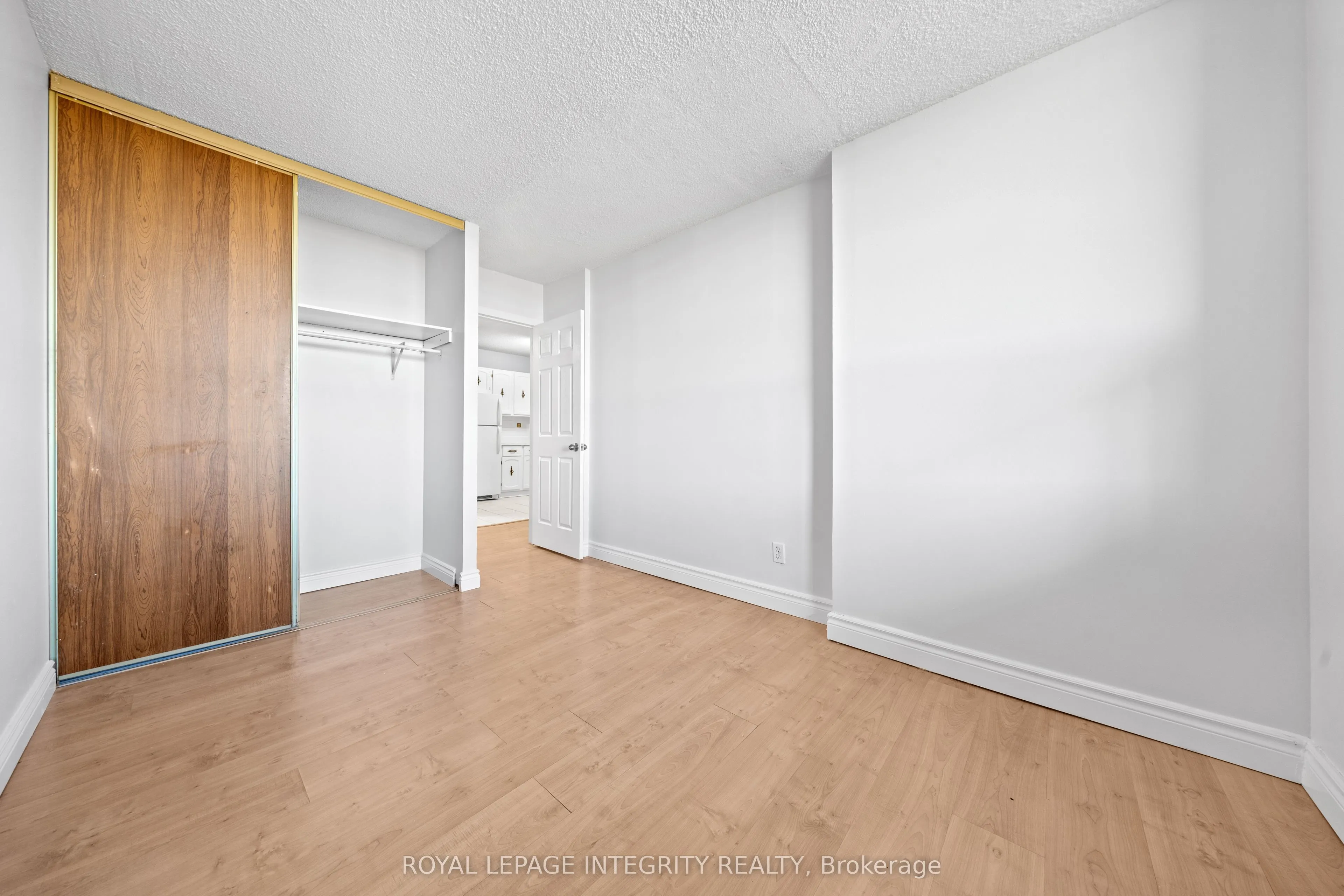 900 Dynes Road, #1201