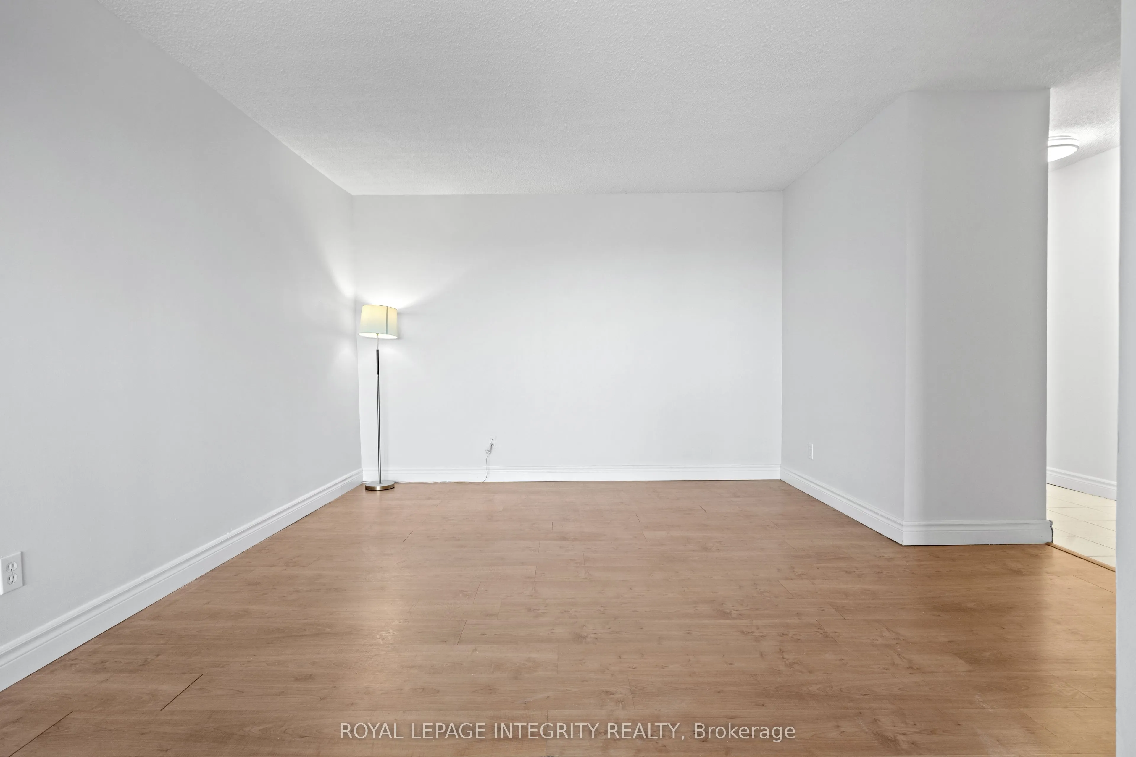 900 Dynes Road, #1201