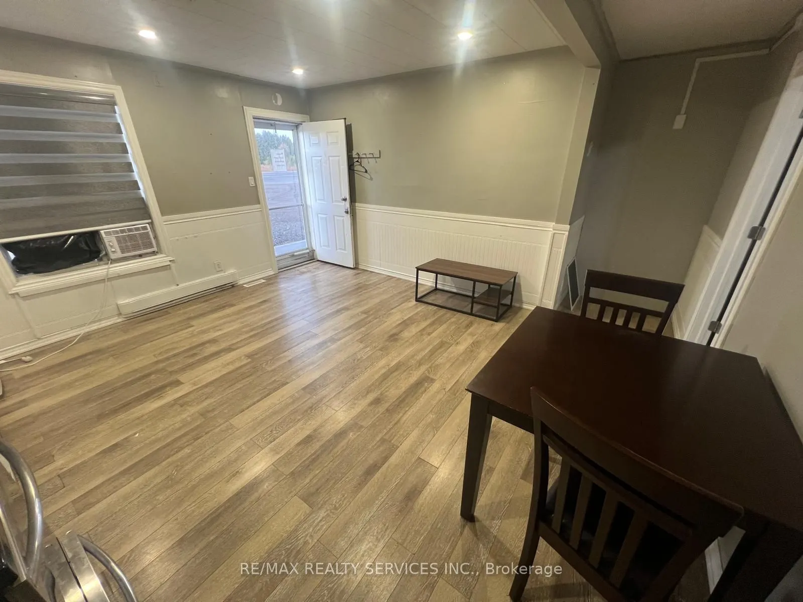 634041 Hurontario Street