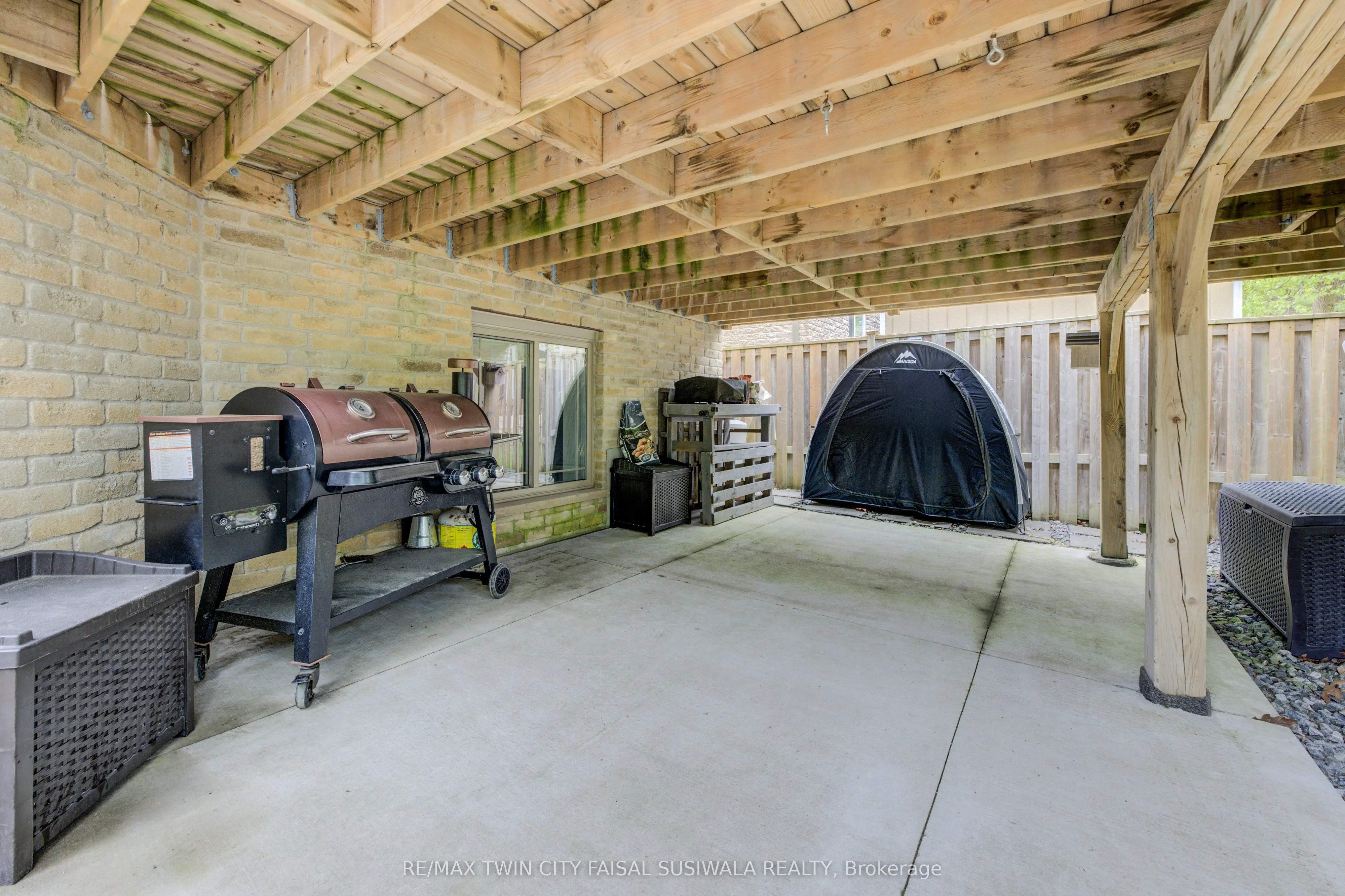 289 Wesley Boulevard