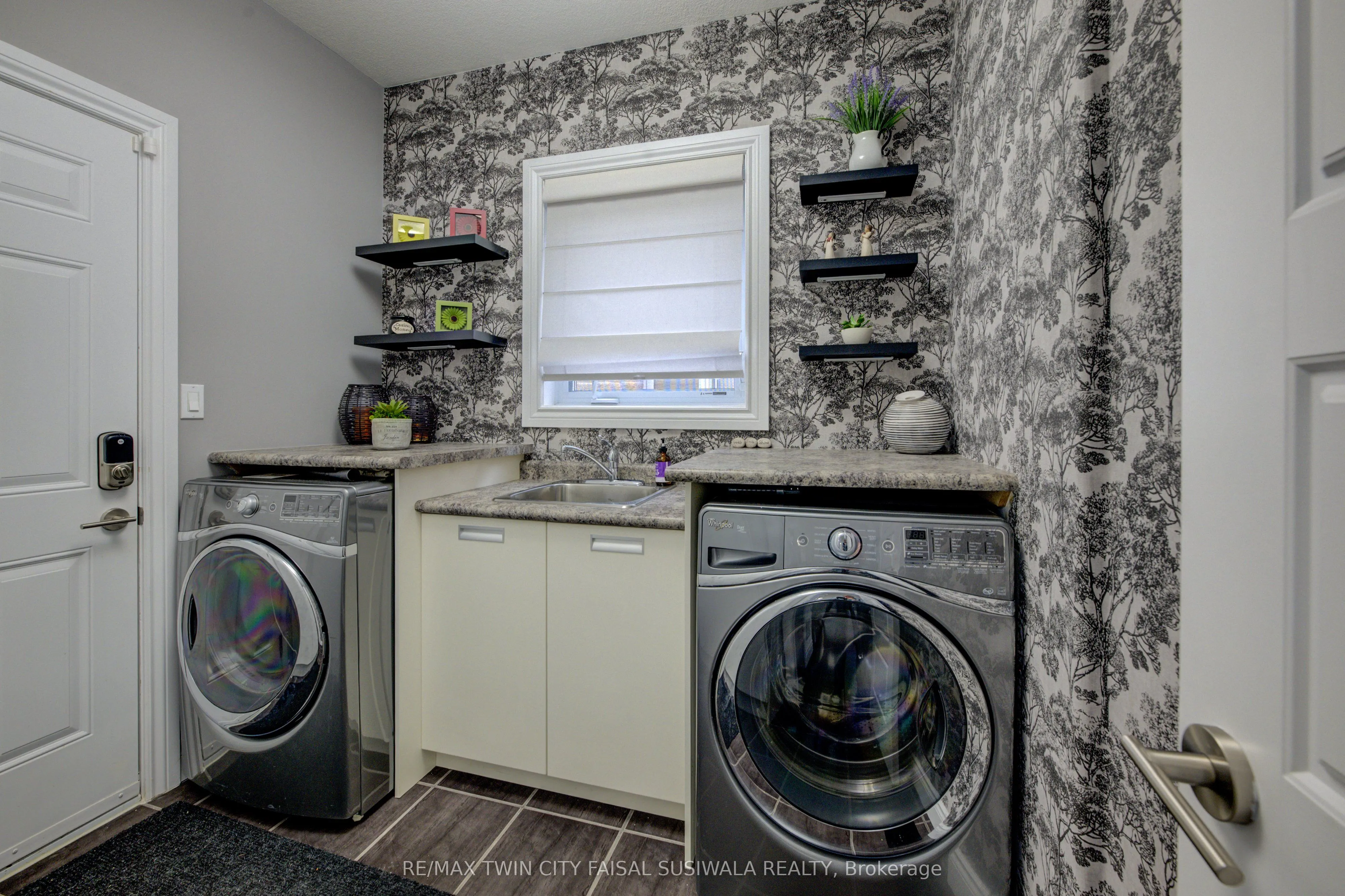 289 Wesley Boulevard