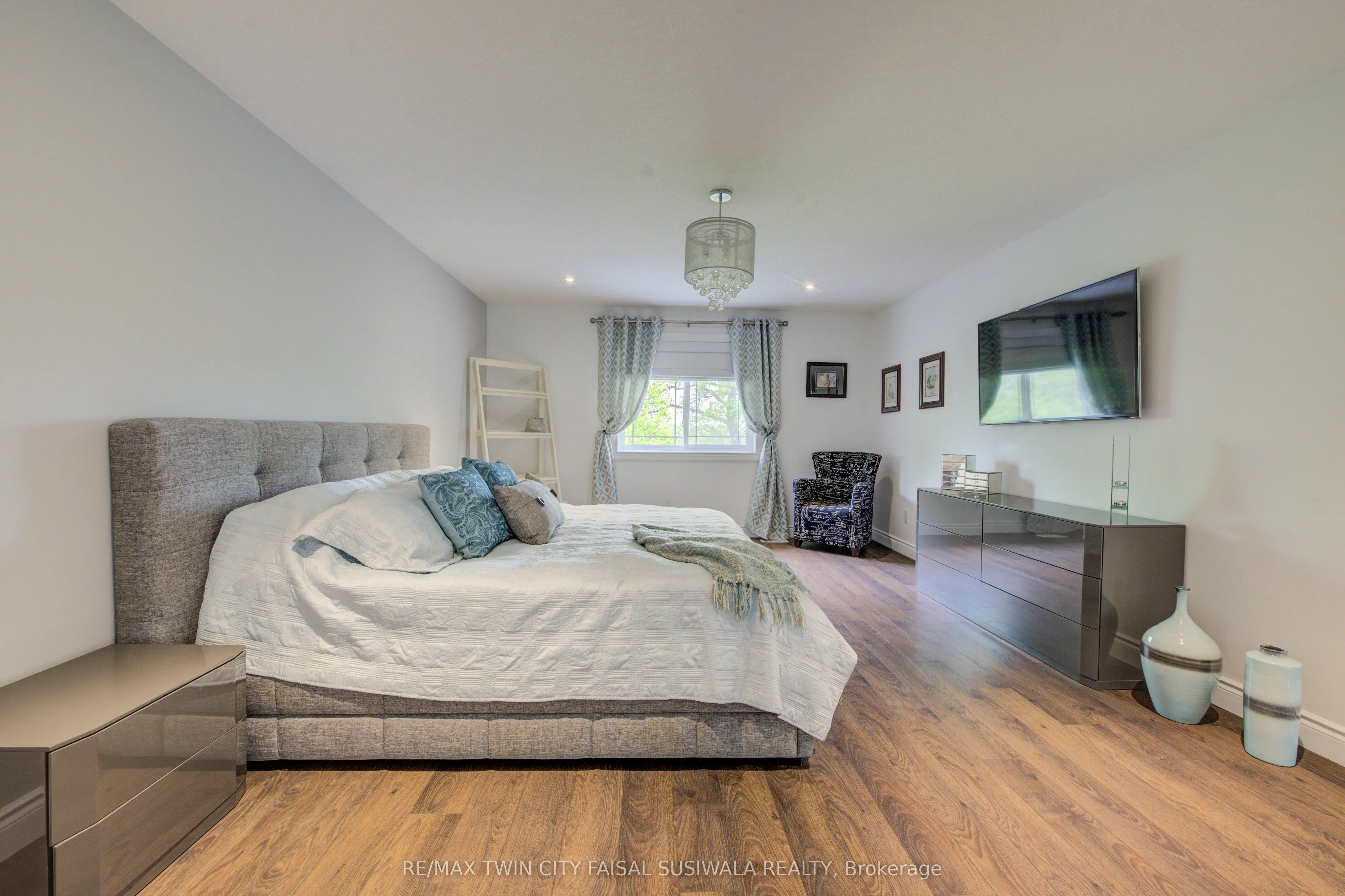 289 Wesley Boulevard