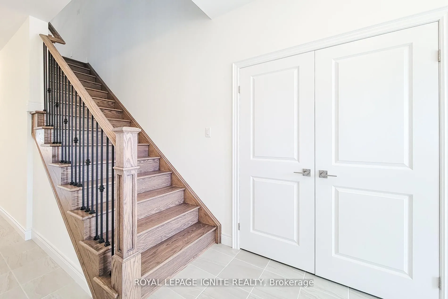 54 Beach Walk Crescent