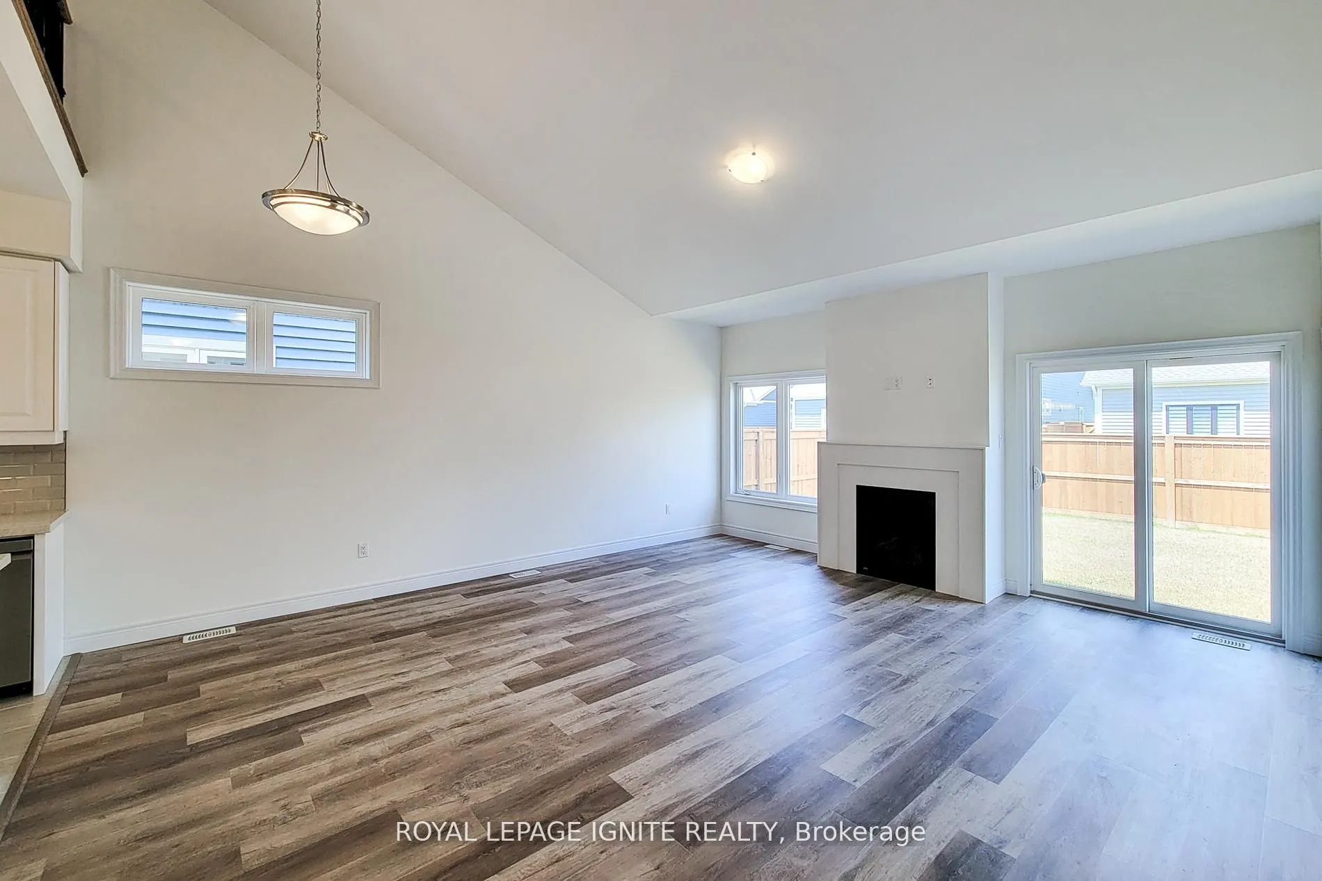 54 Beach Walk Crescent