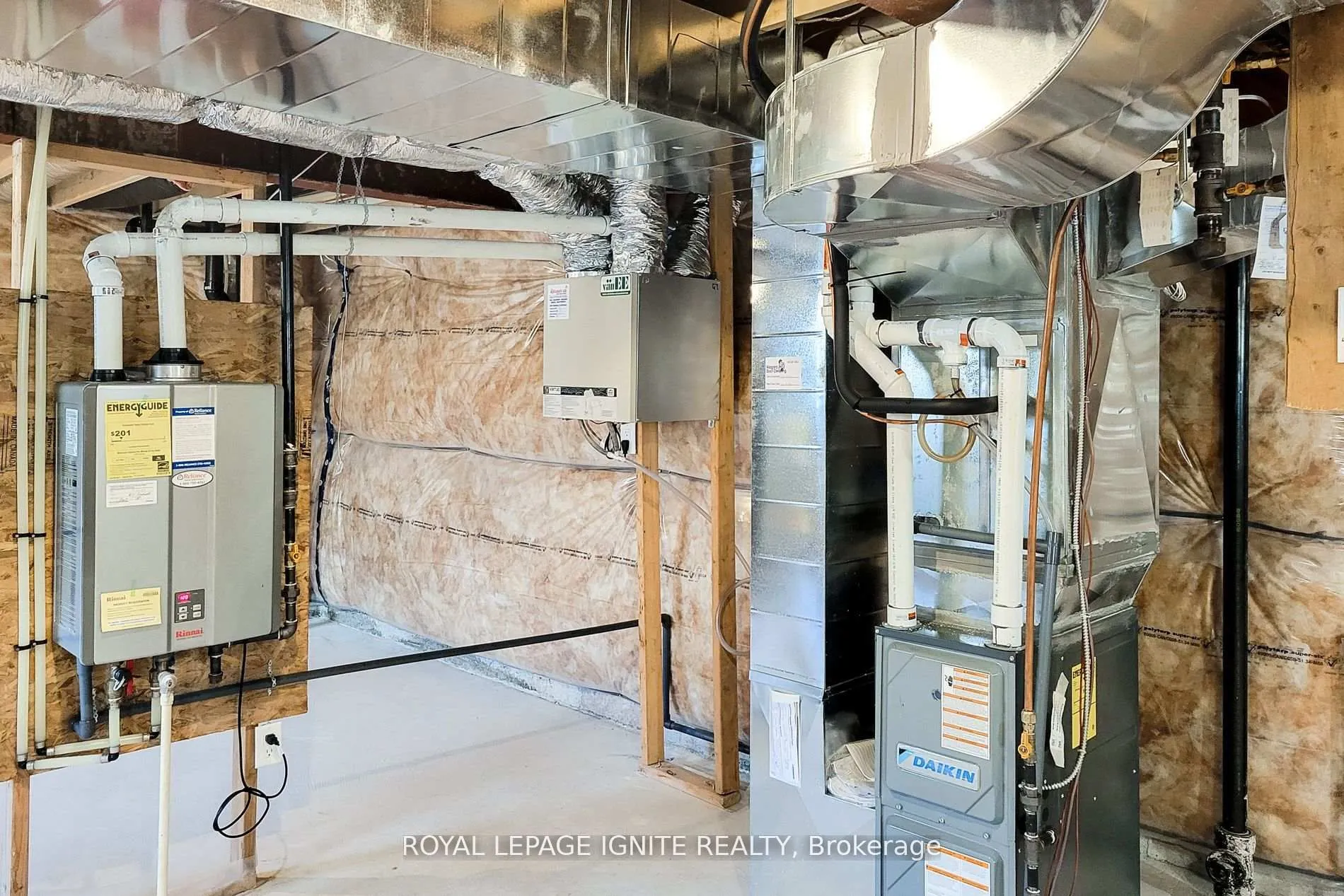 54 Beach Walk Crescent