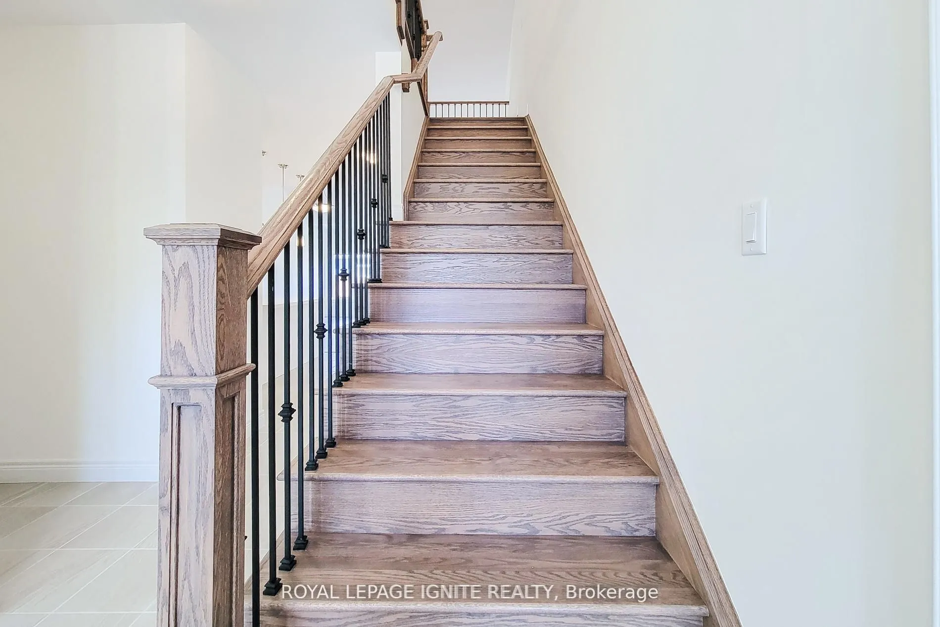 54 Beach Walk Crescent