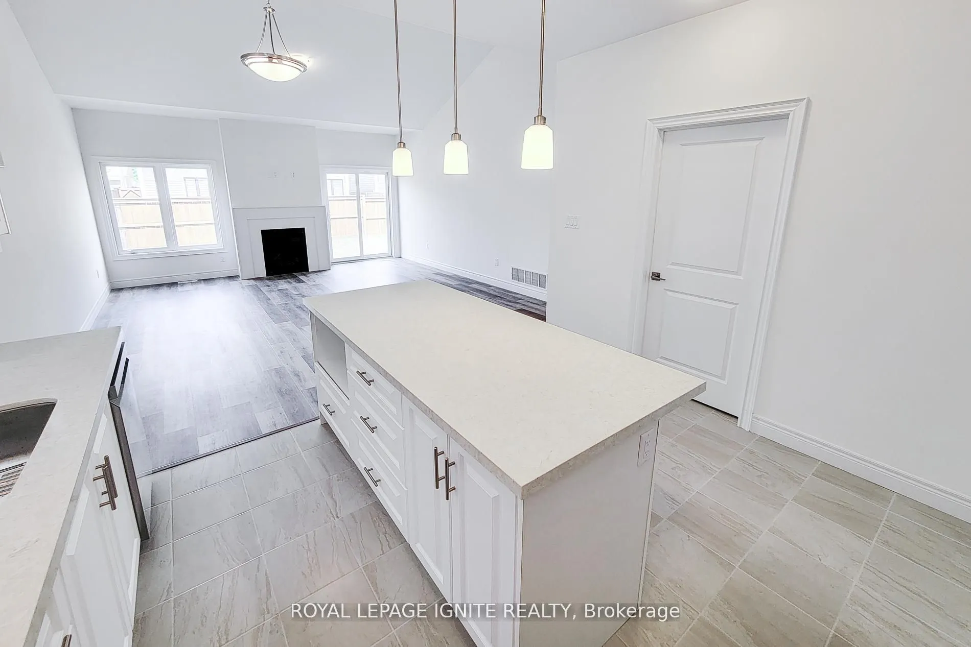 54 Beach Walk Crescent