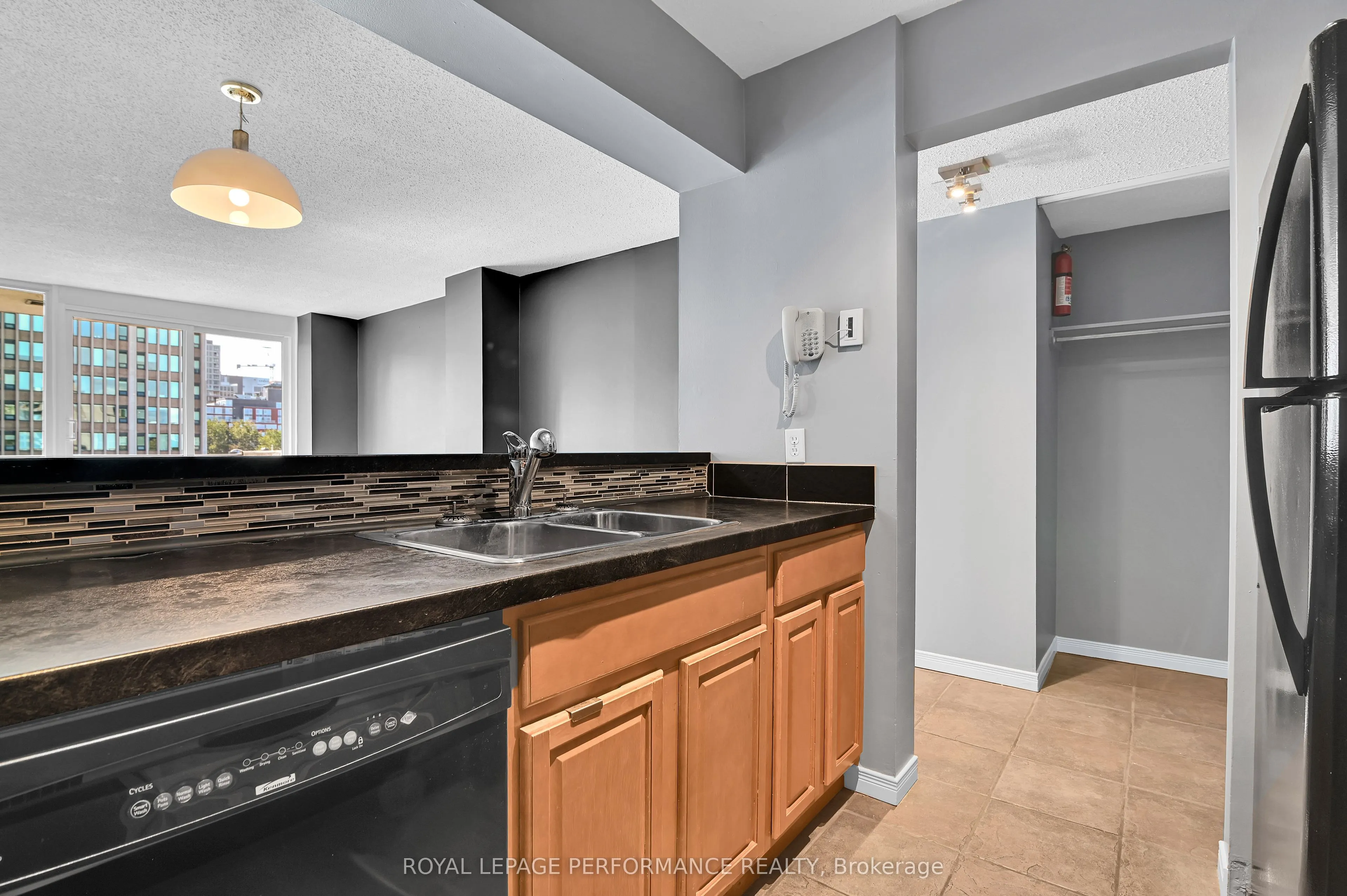 154 Nelson Street, #501