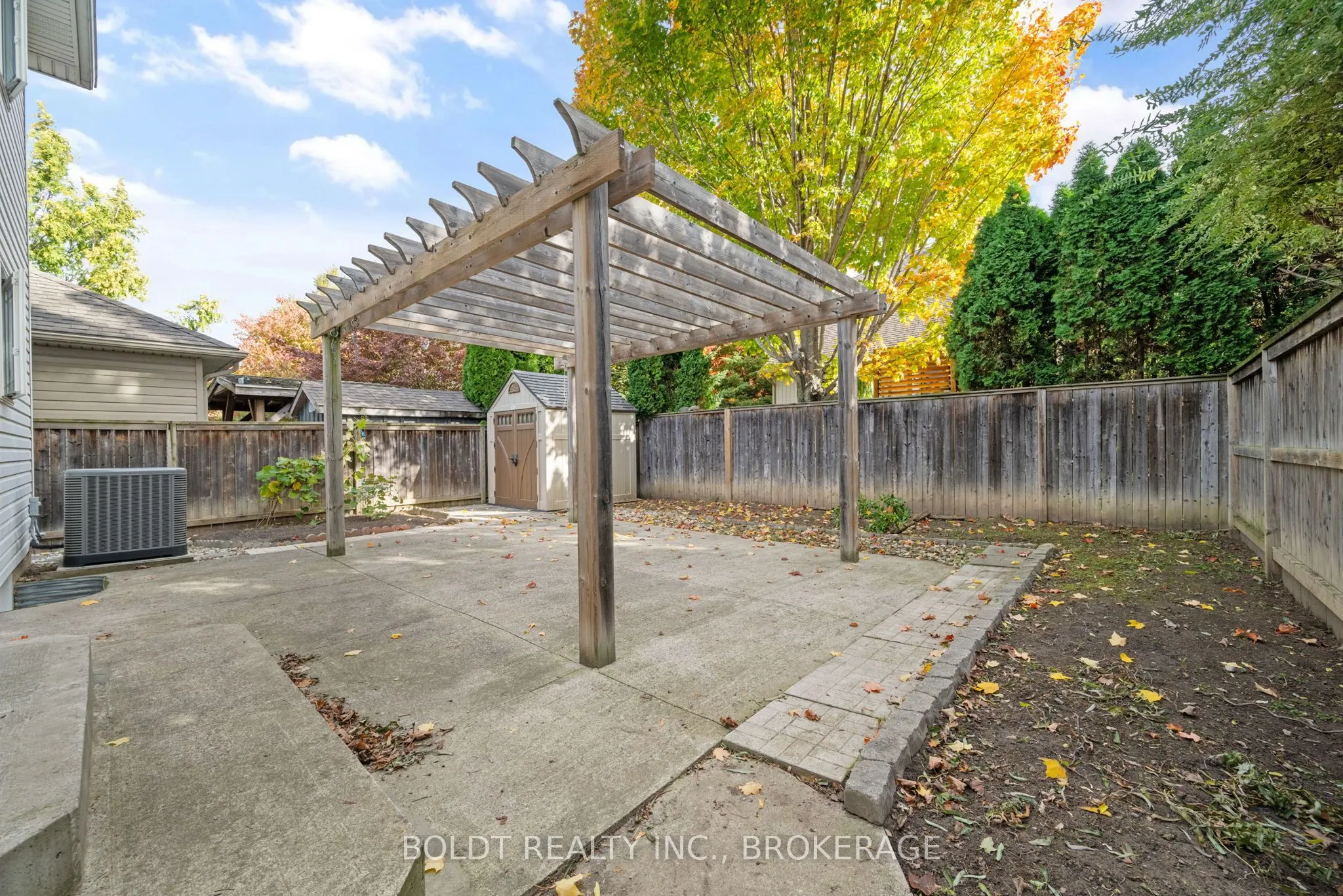 34 Fitzgerald Street E