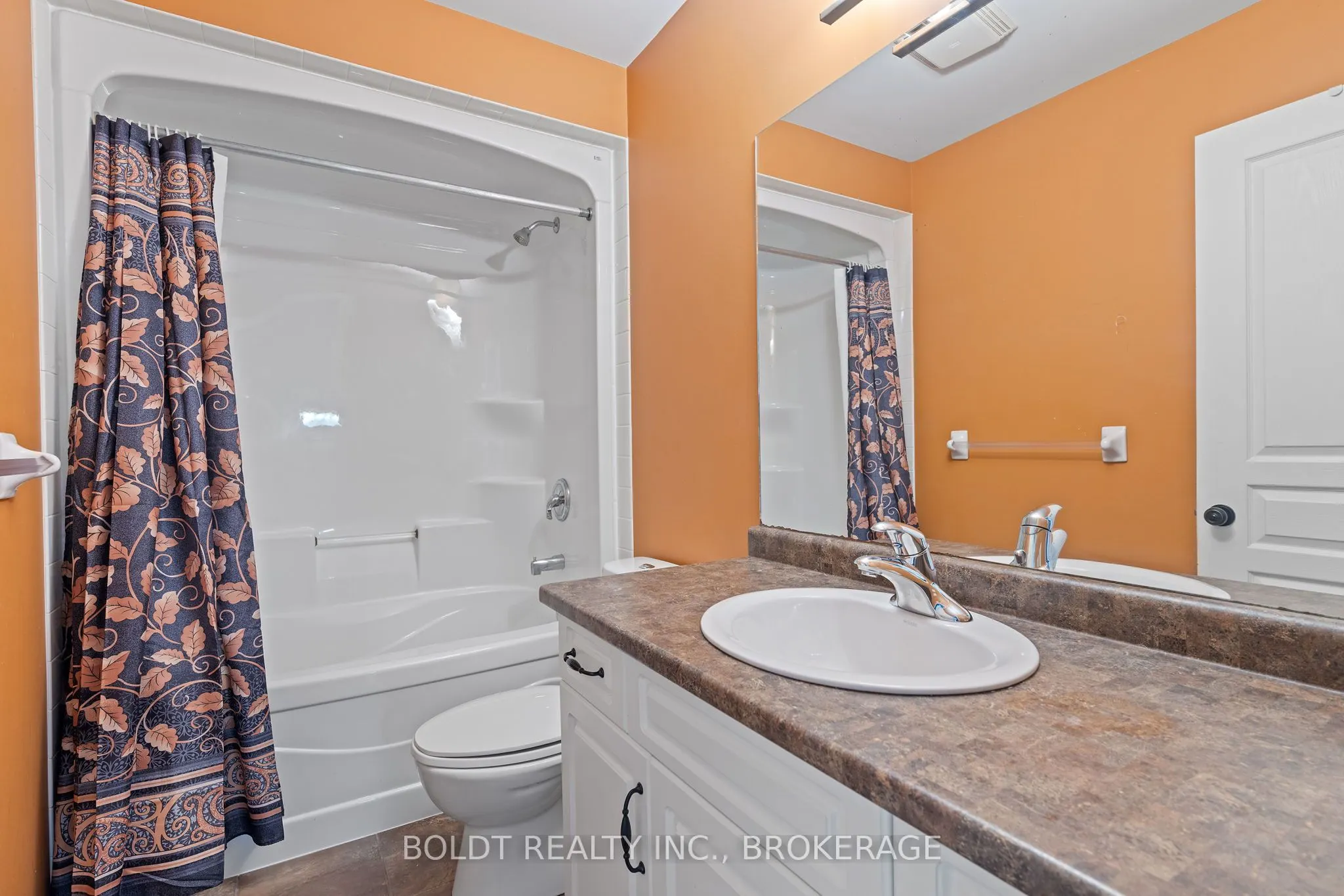 34 Fitzgerald Street E