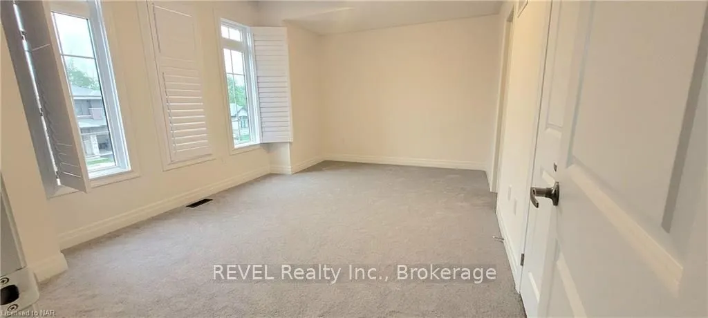 9275 White Oak Avenue