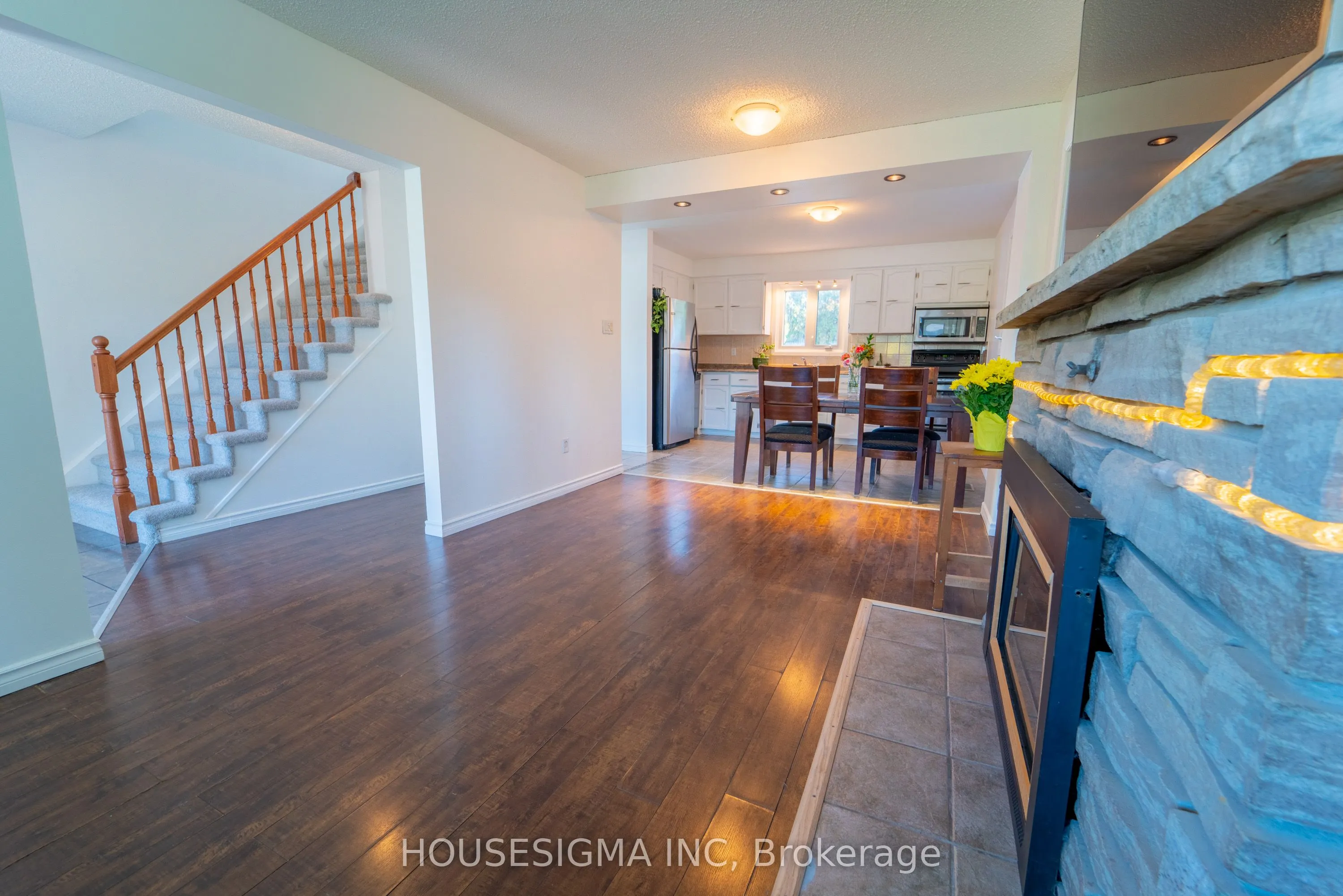 1767 Bonaventure Terrace