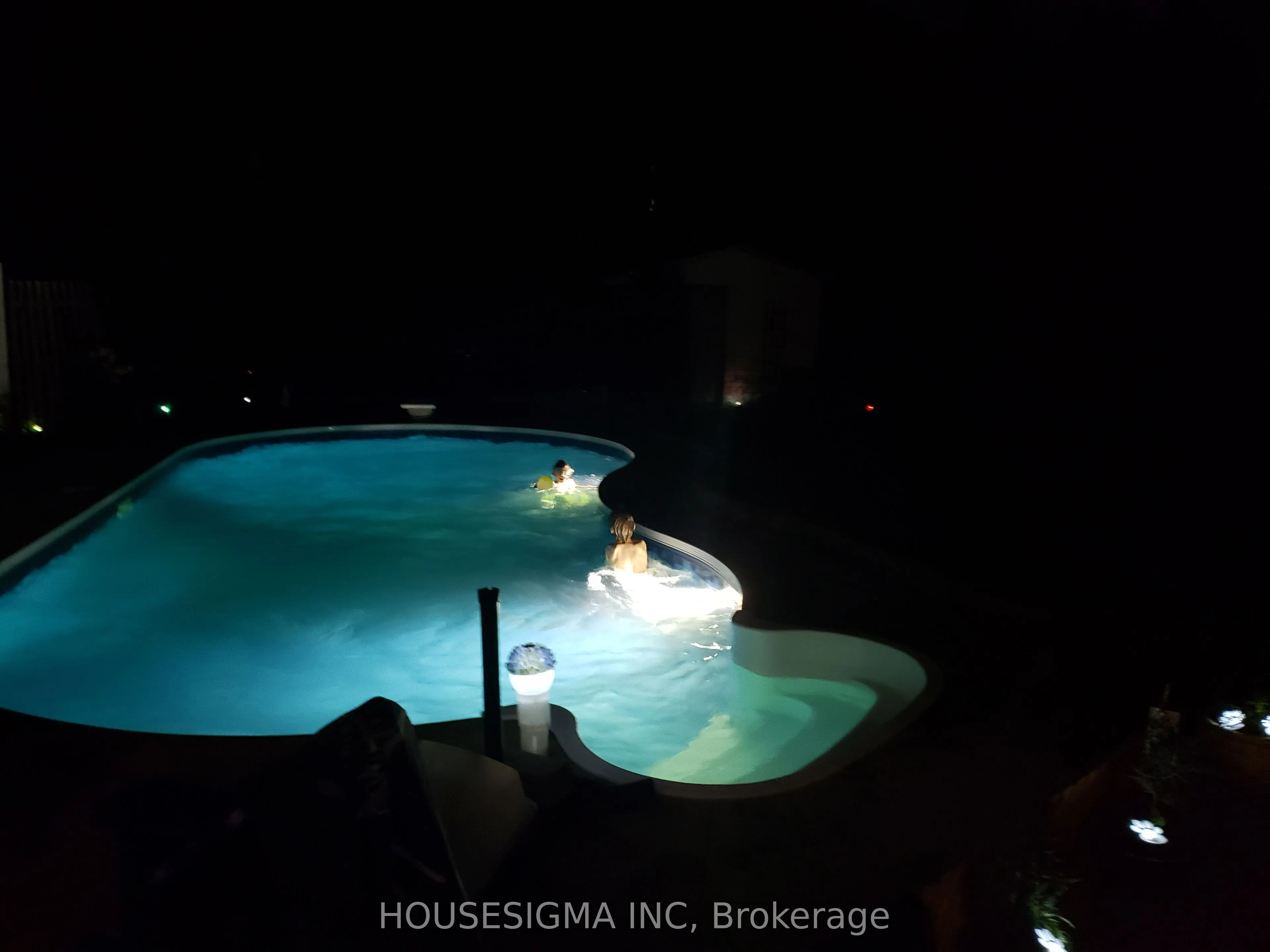 1767 Bonaventure Terrace