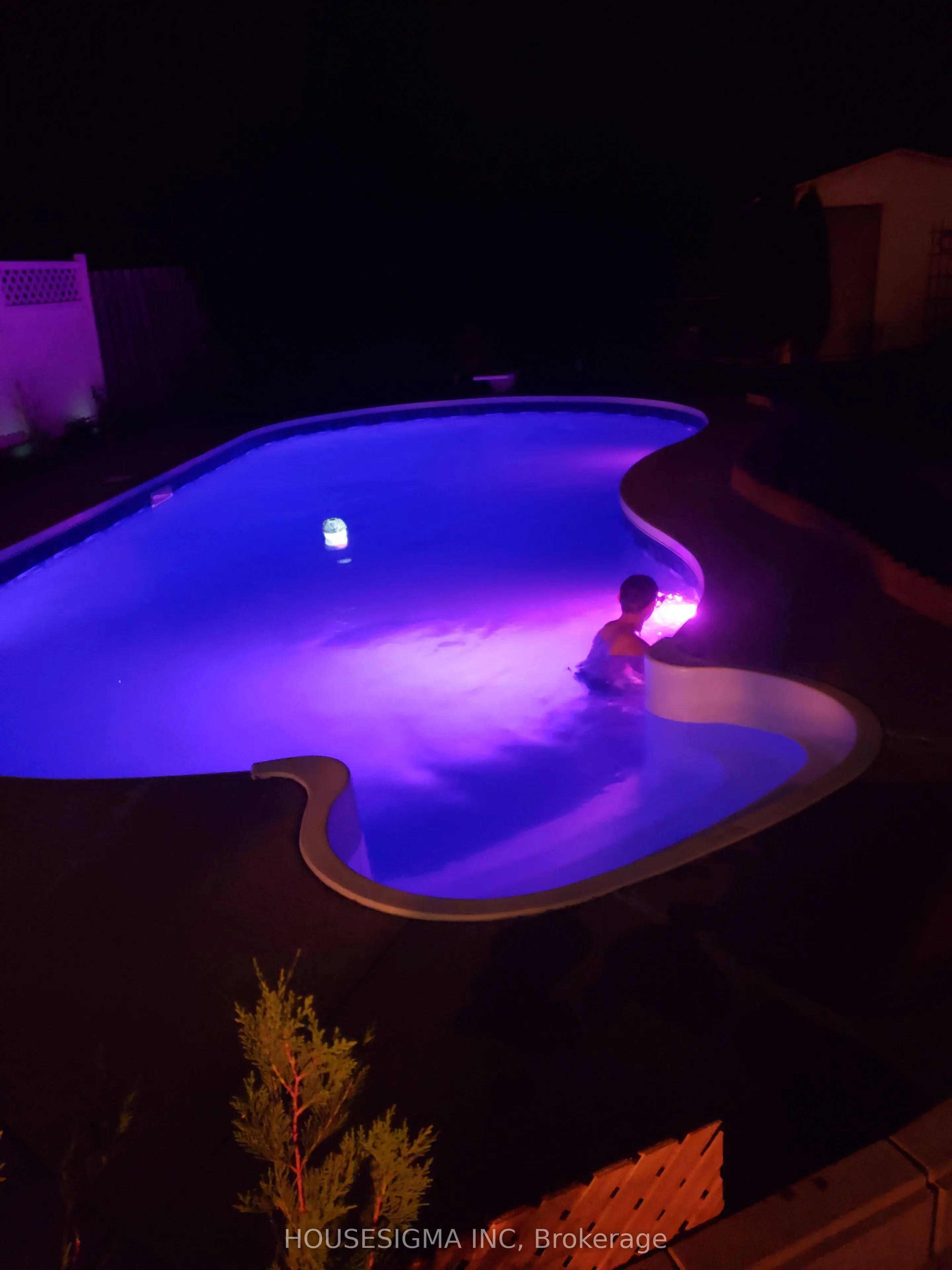 1767 Bonaventure Terrace