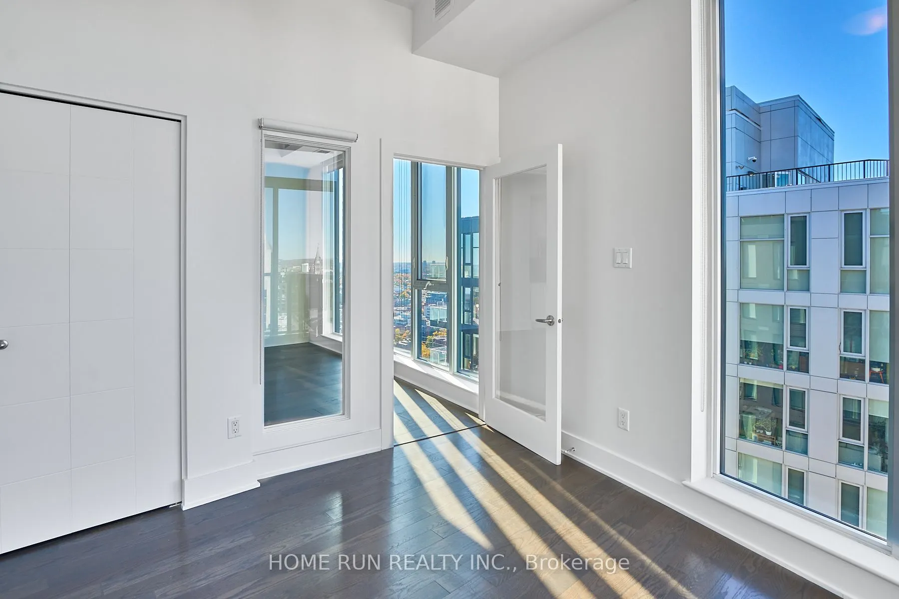 40 Nepean Street, #2703