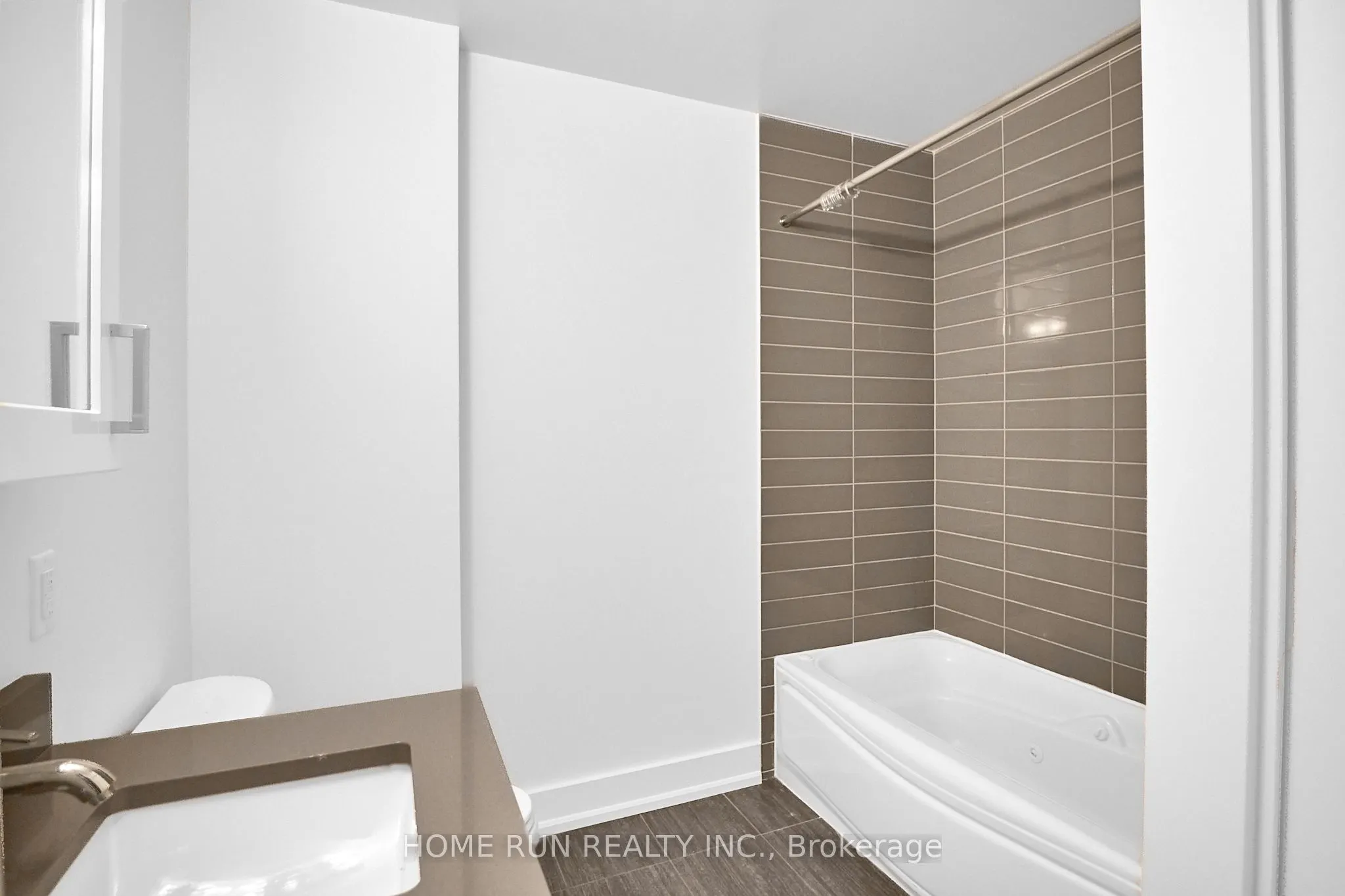 40 Nepean Street, #2703