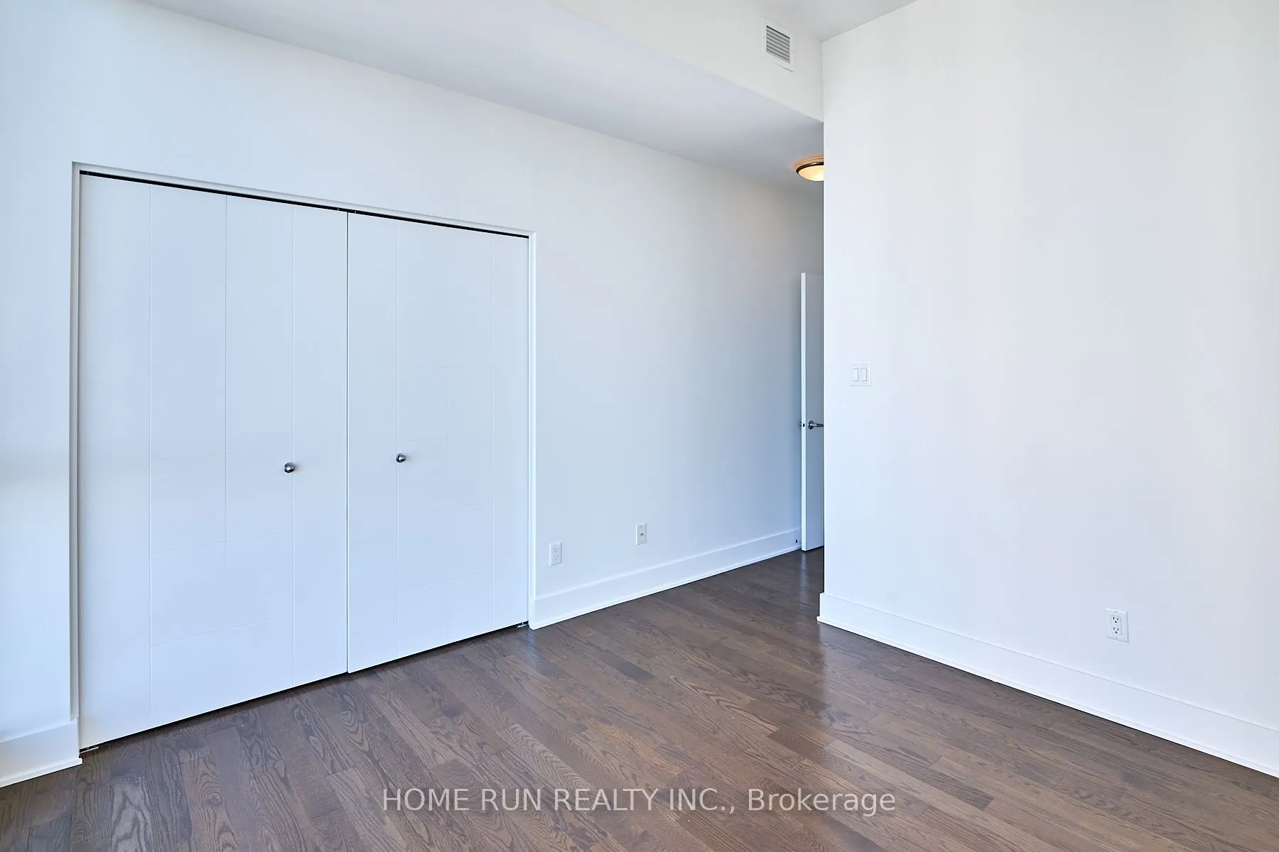 40 Nepean Street, #2703