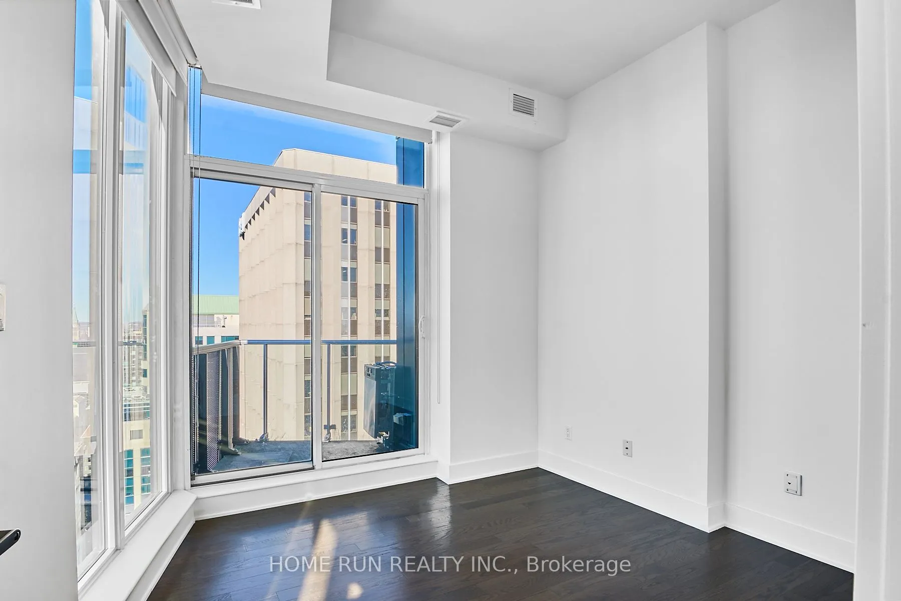 40 Nepean Street, #2703