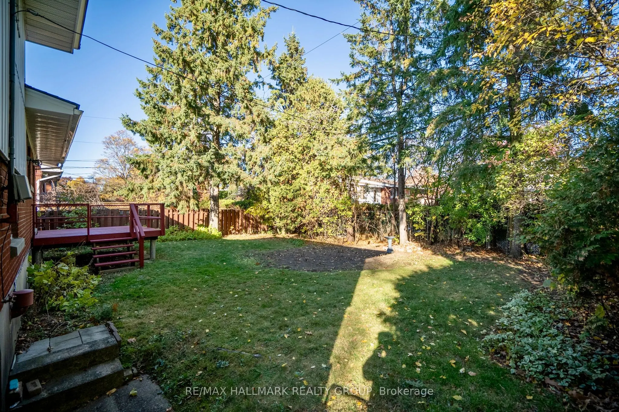 1760 Laxton Crescent