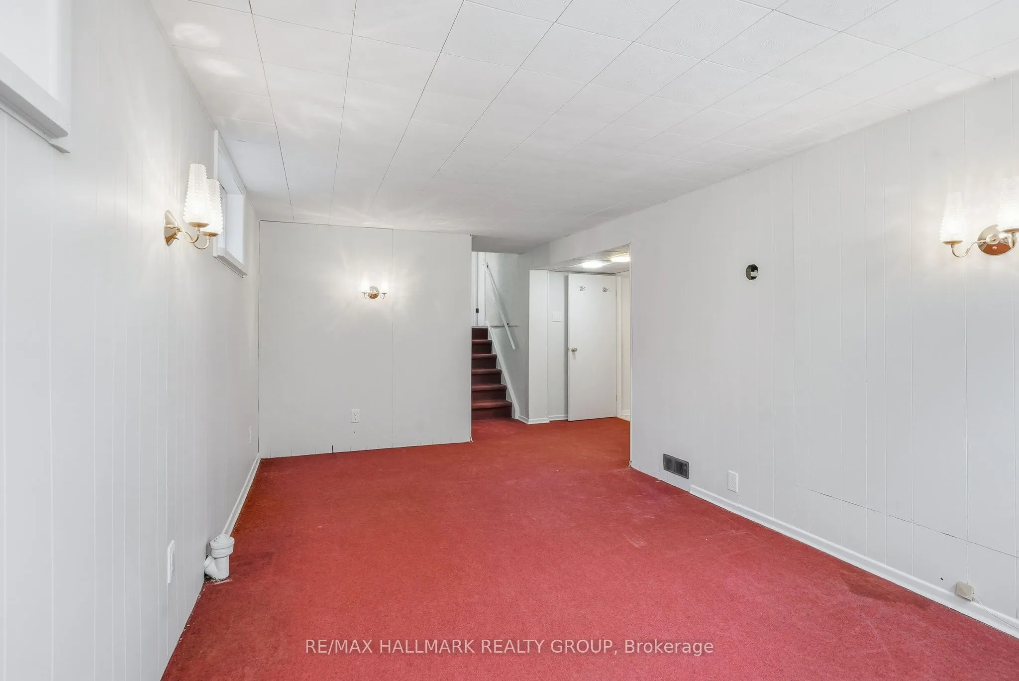 1760 Laxton Crescent