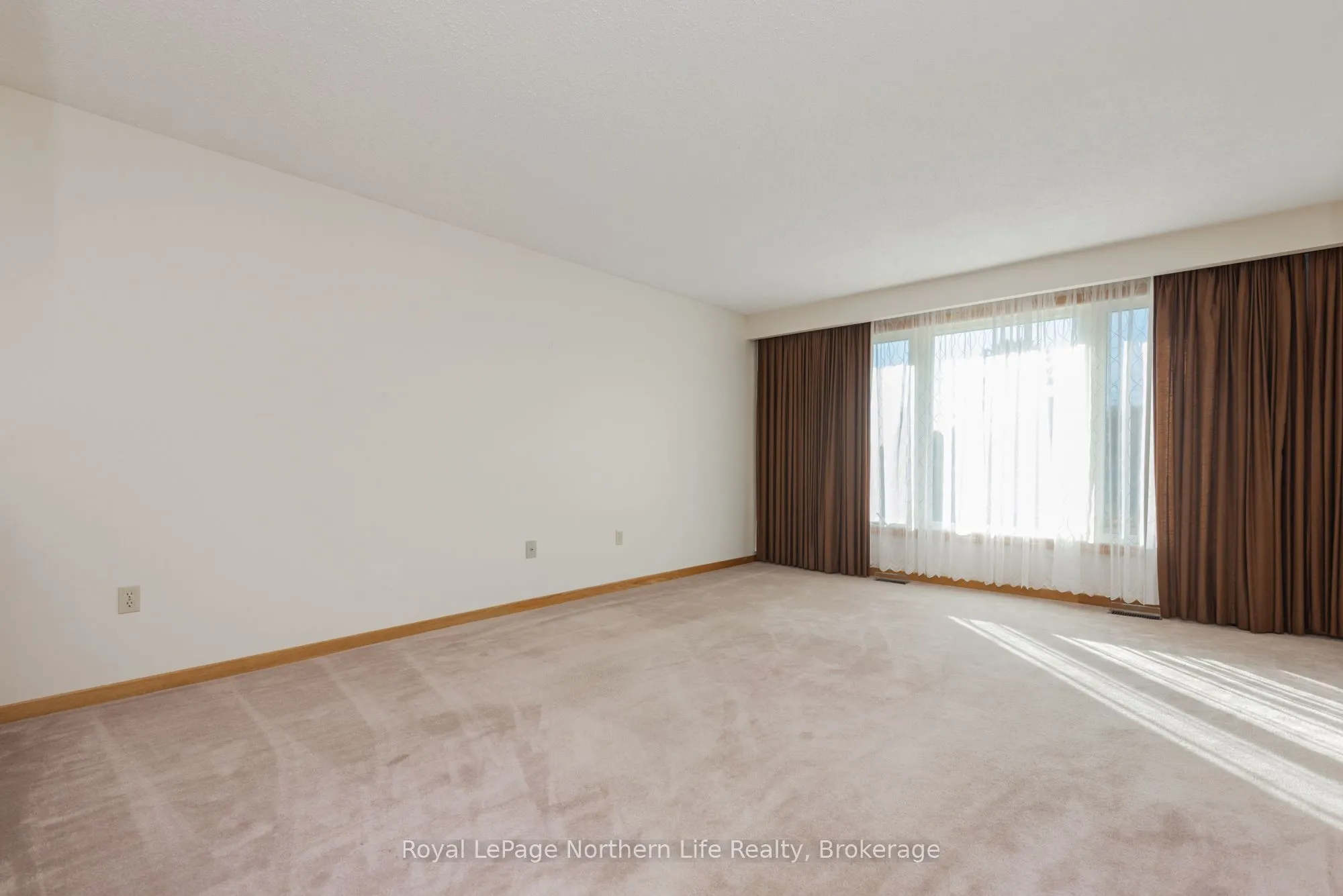 74 Belleview Crescent