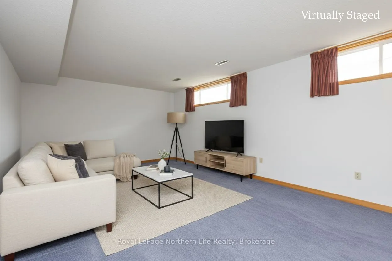 74 Belleview Crescent