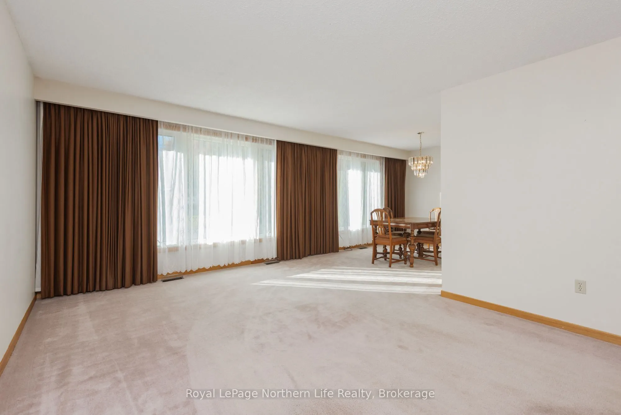 74 Belleview Crescent