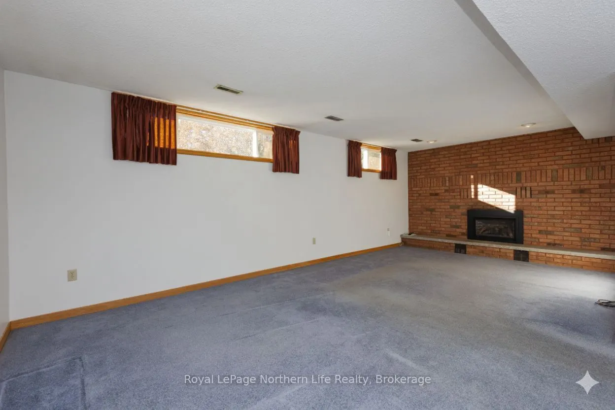 74 Belleview Crescent