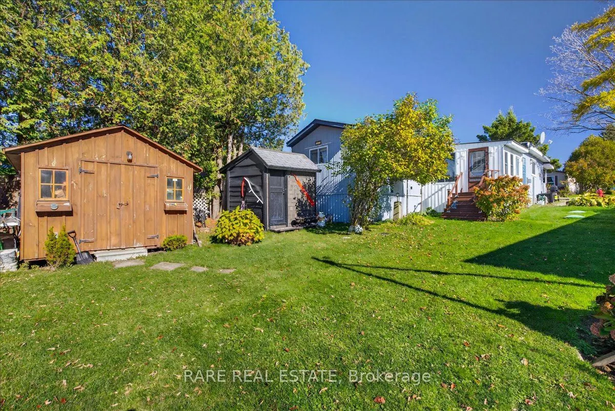 302694 Douglas Street, #61