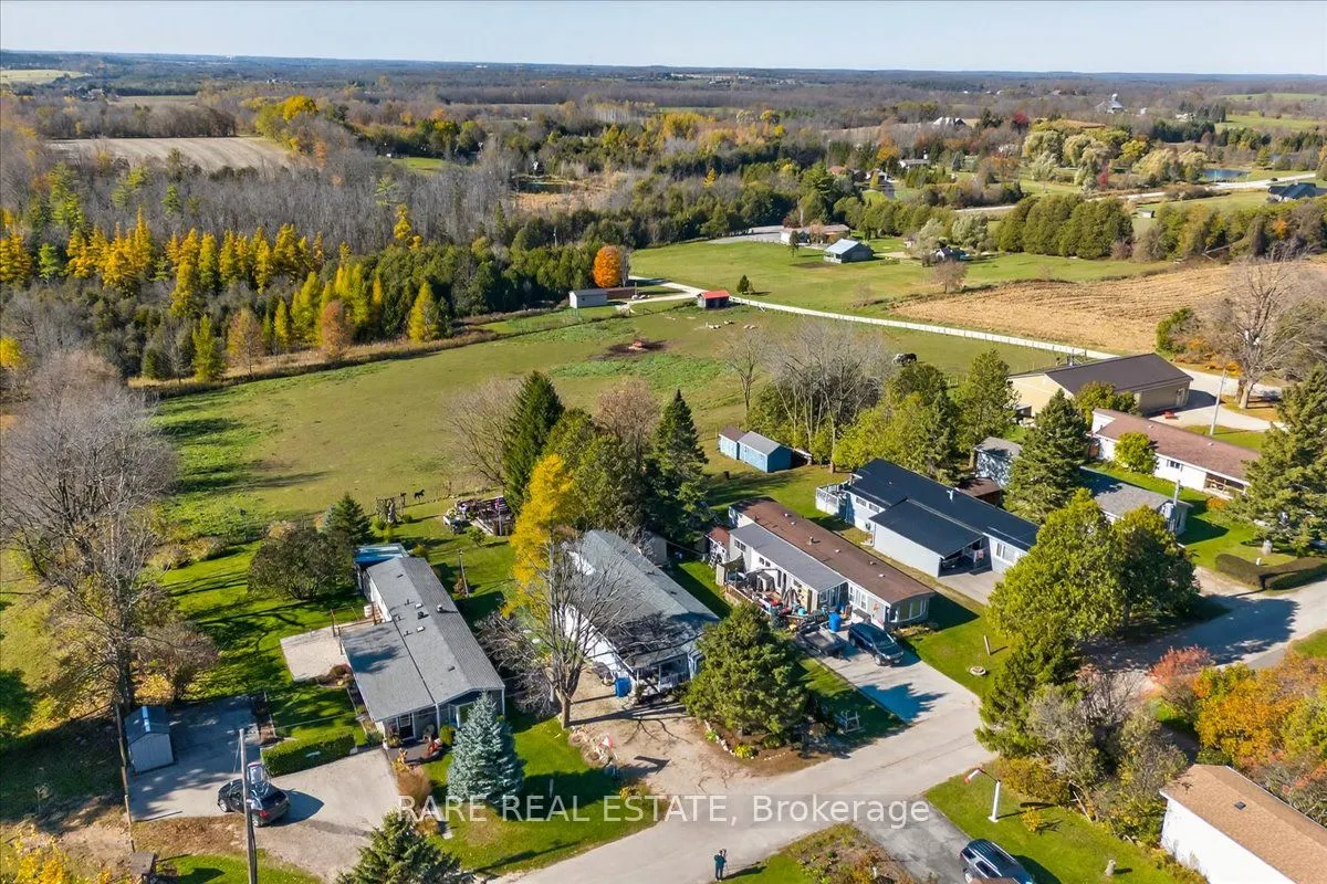 302694 Douglas Street, #61