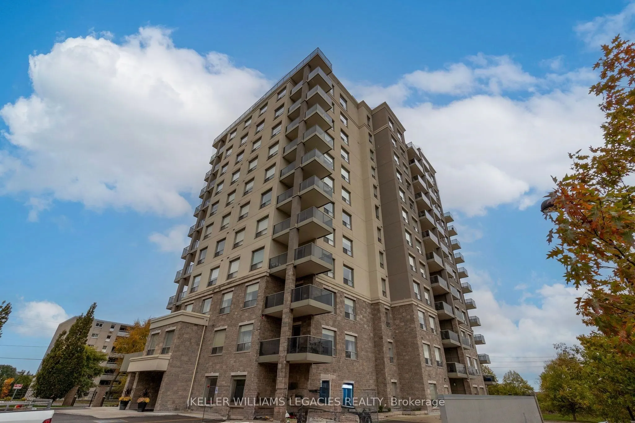 223 Erb Street W #1202