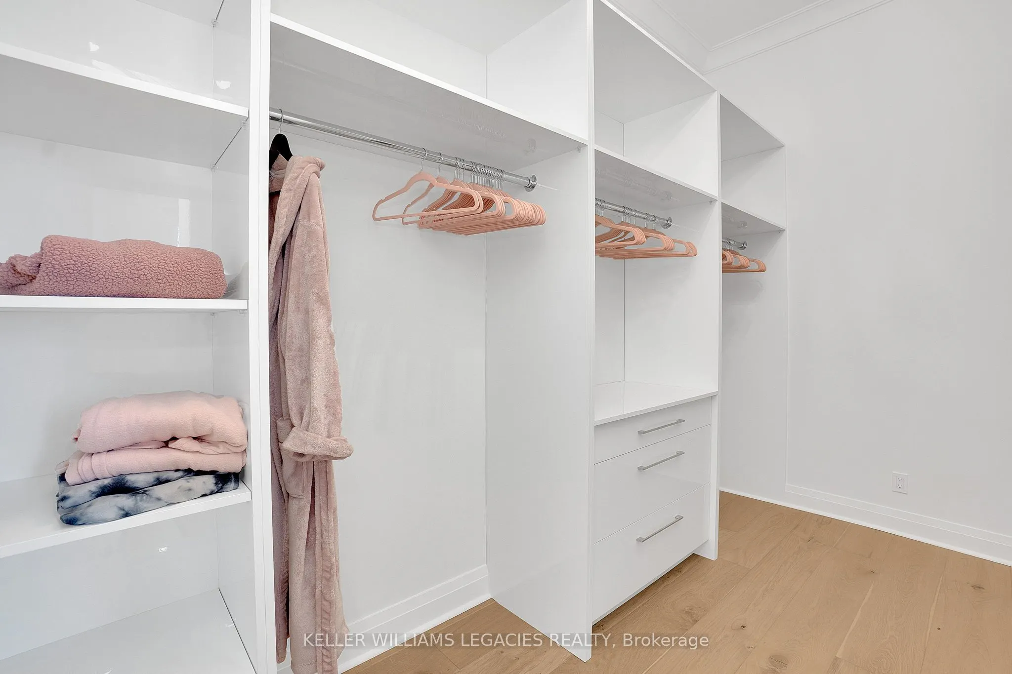 223 Erb Street W, #1202