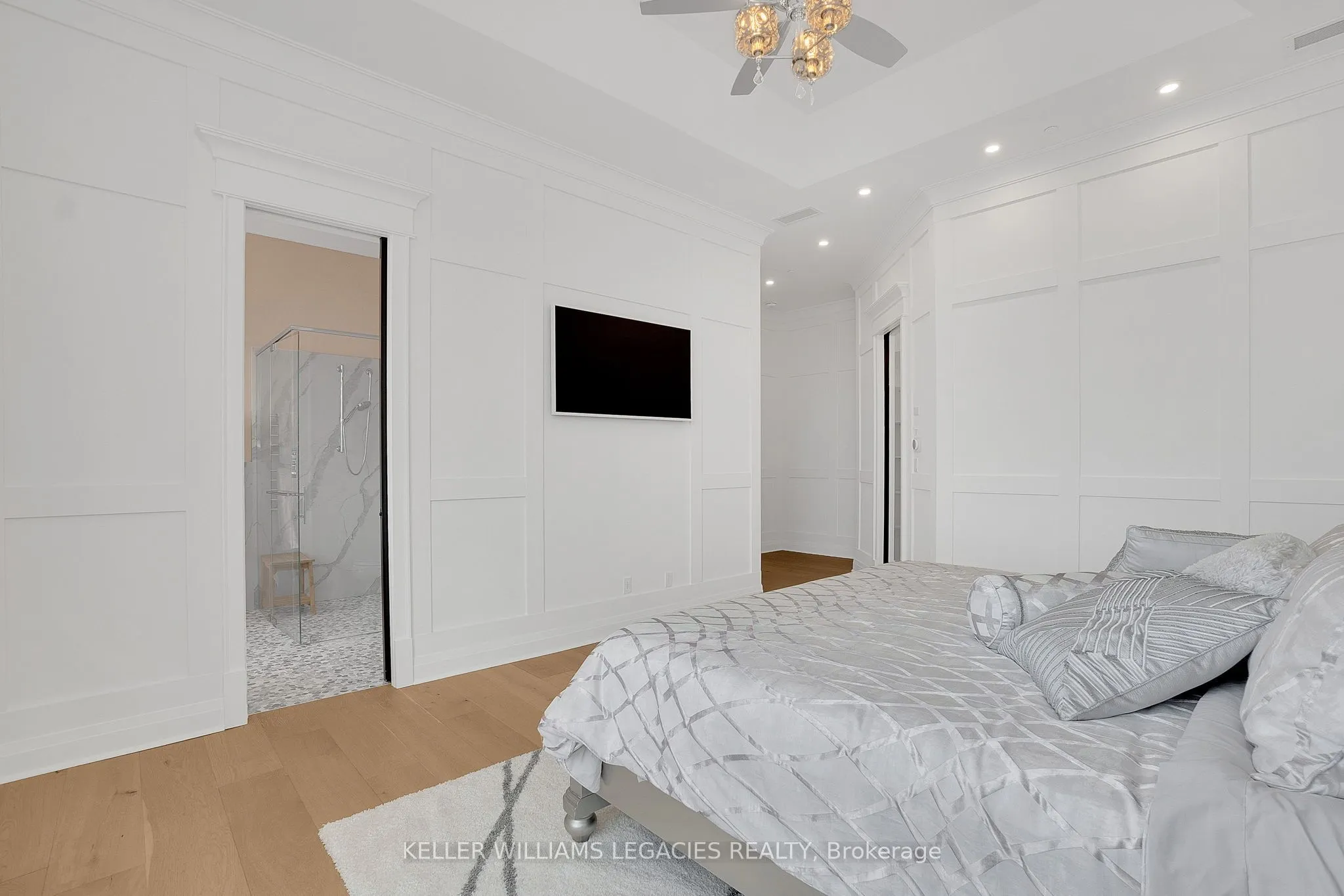 223 Erb Street W, #1202