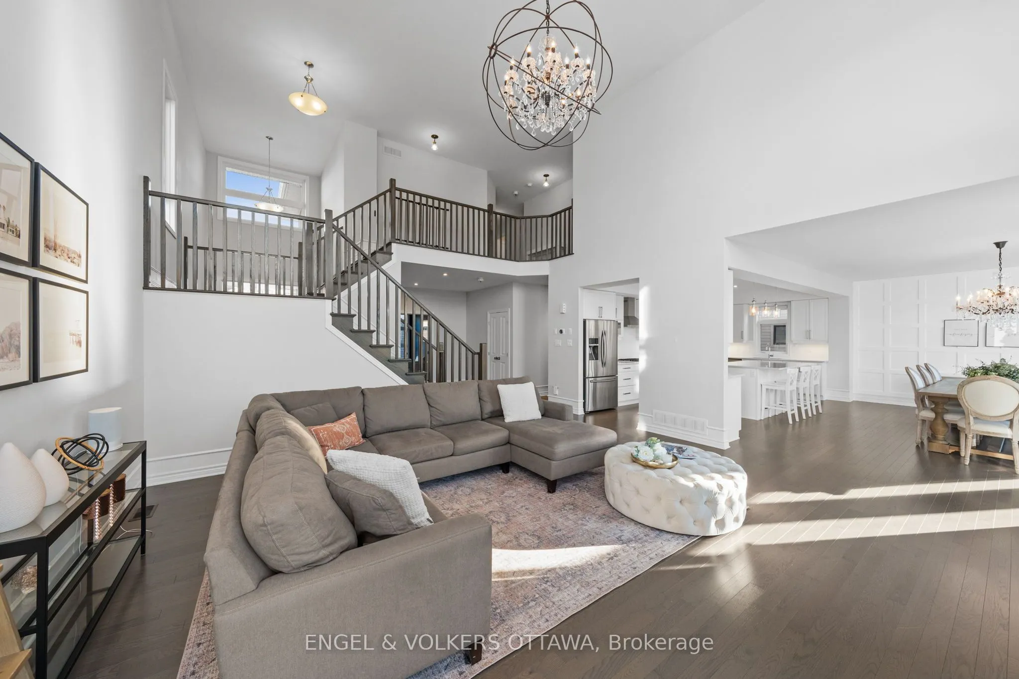 221 Cooks Mill Crescent