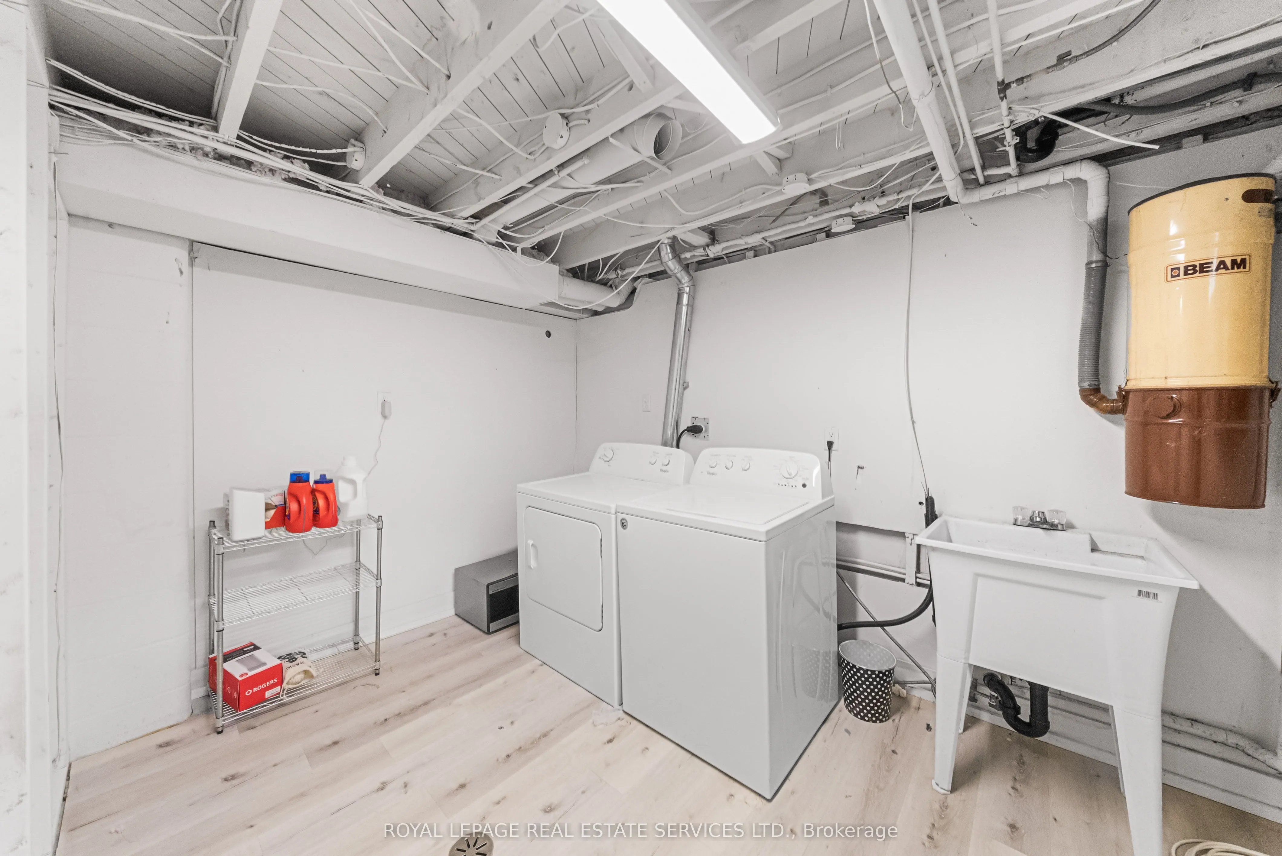 260 West 16th Street