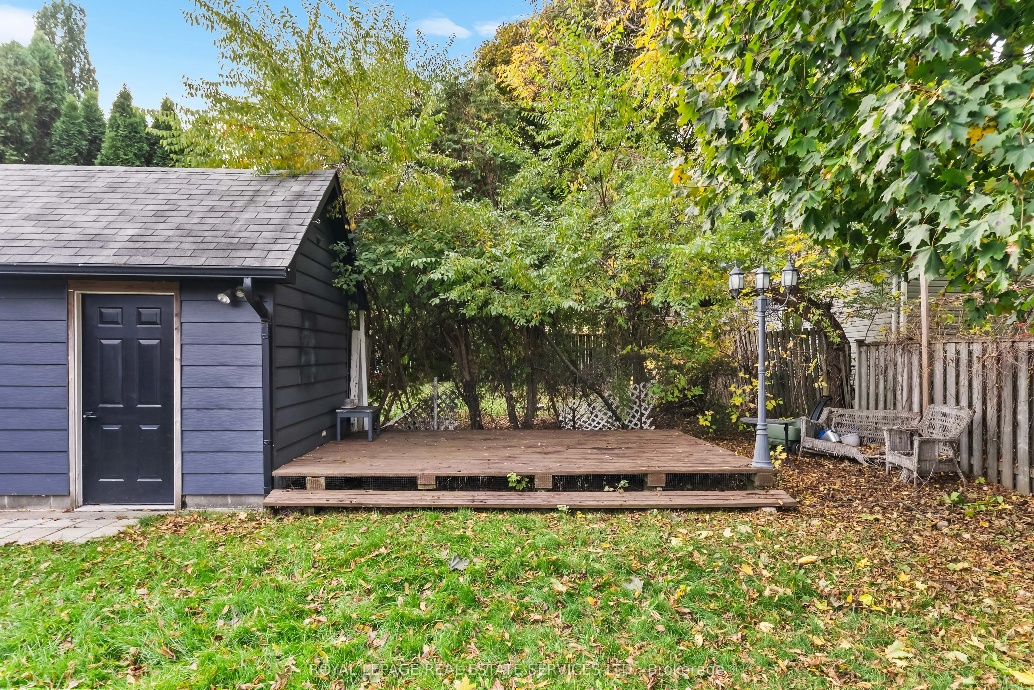 260 West 16th Street