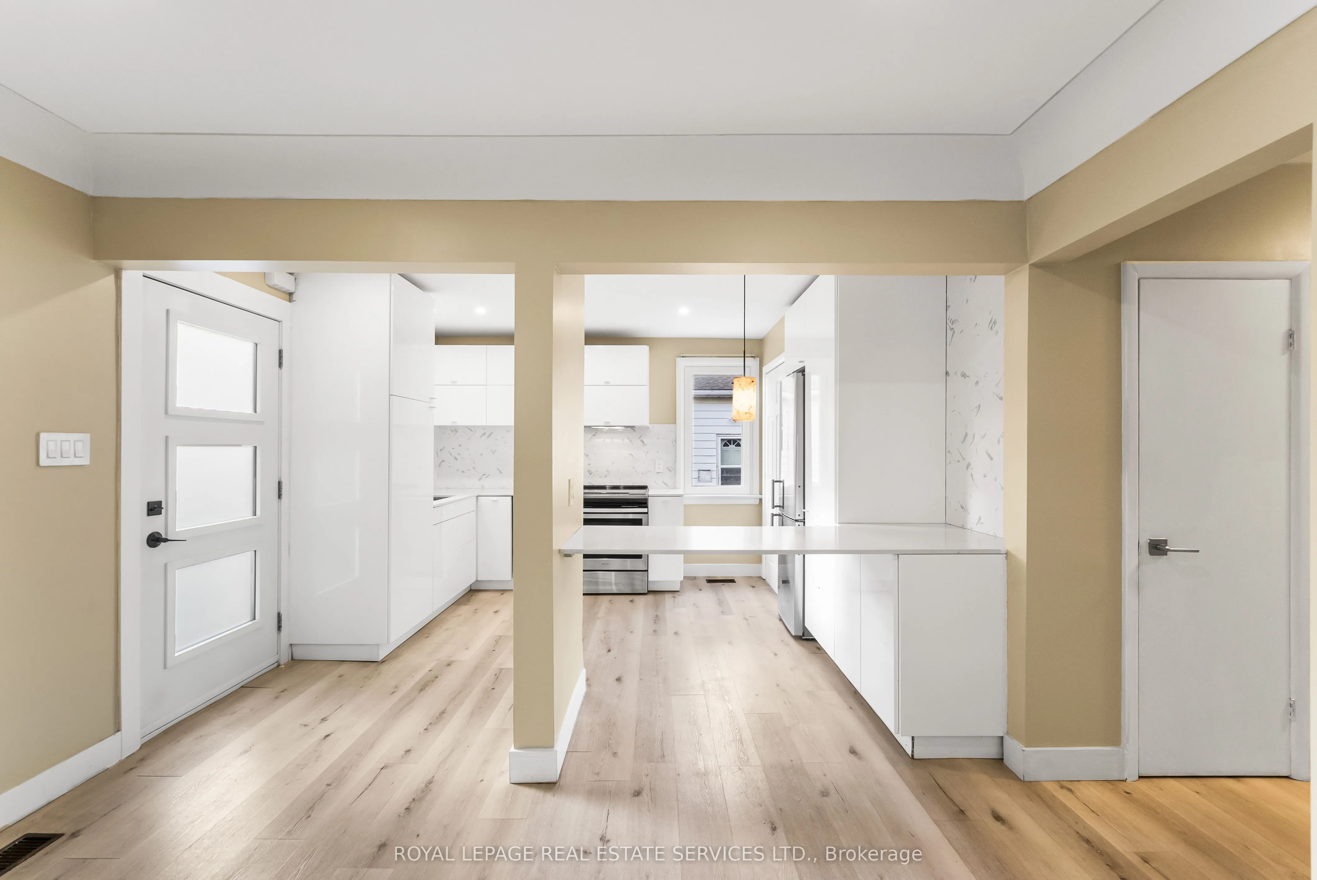 260 West 16th Street